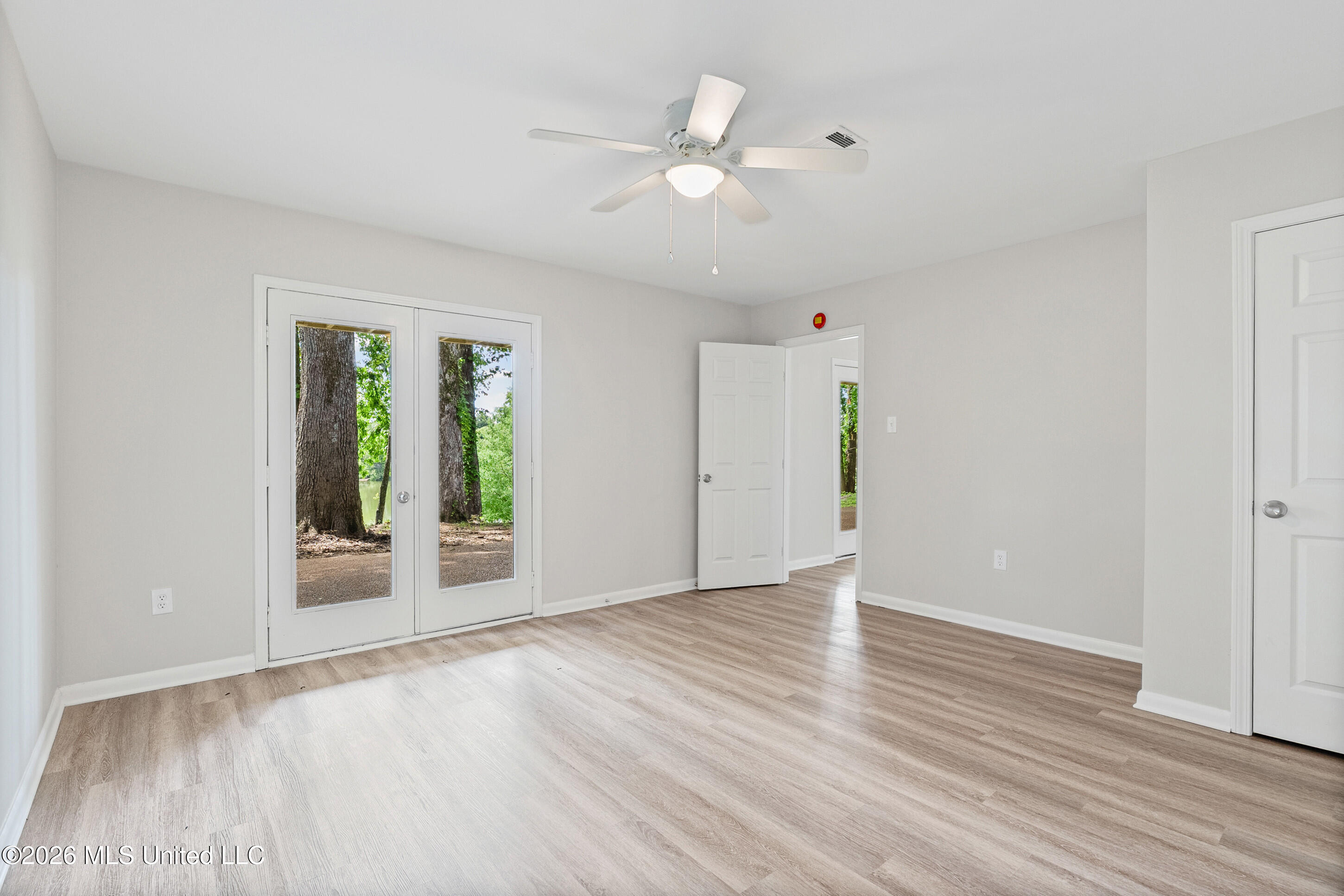 8811 Cypress Cove Property Photo 30