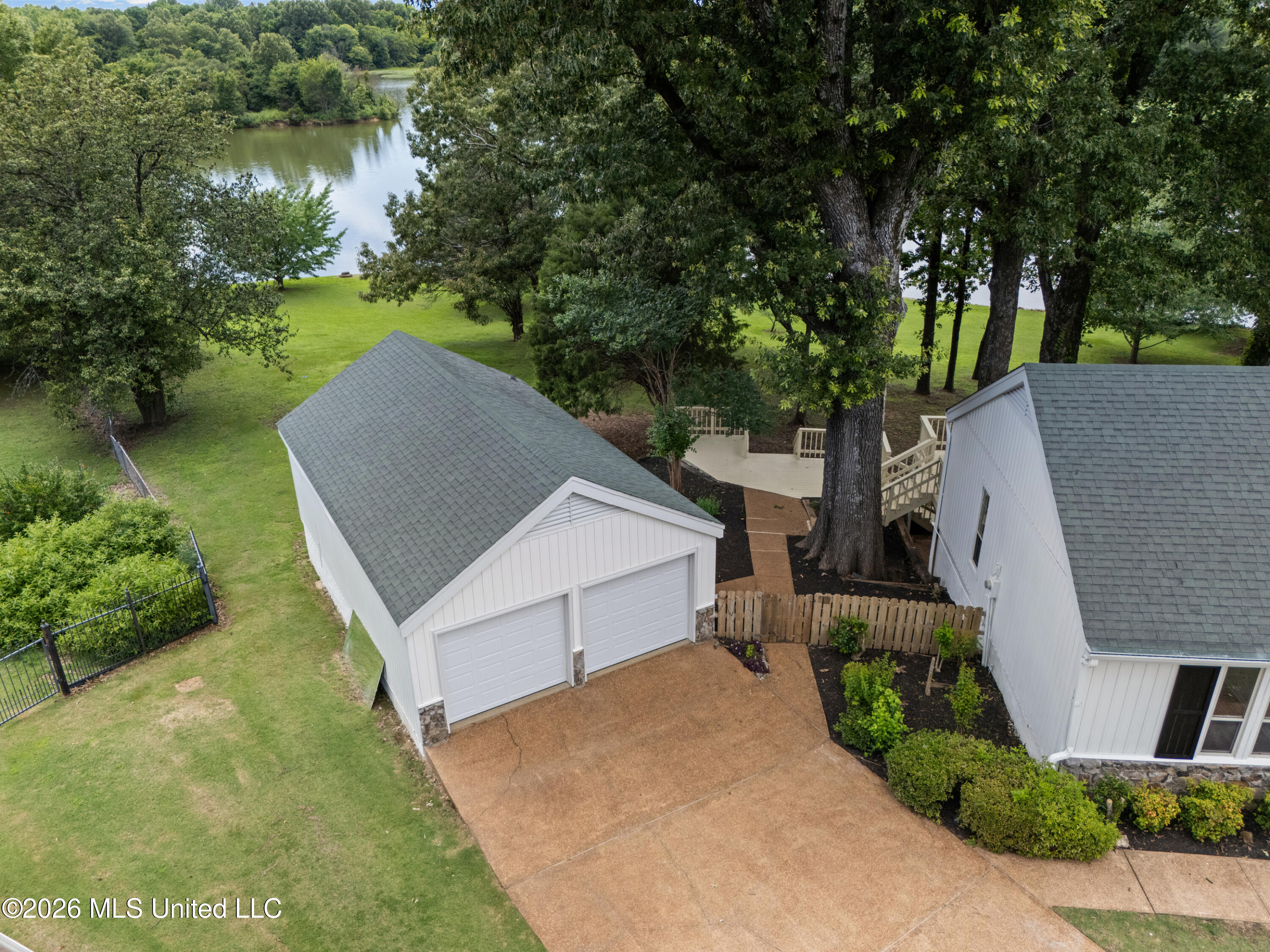 8811 Cypress Cove Property Photo 48