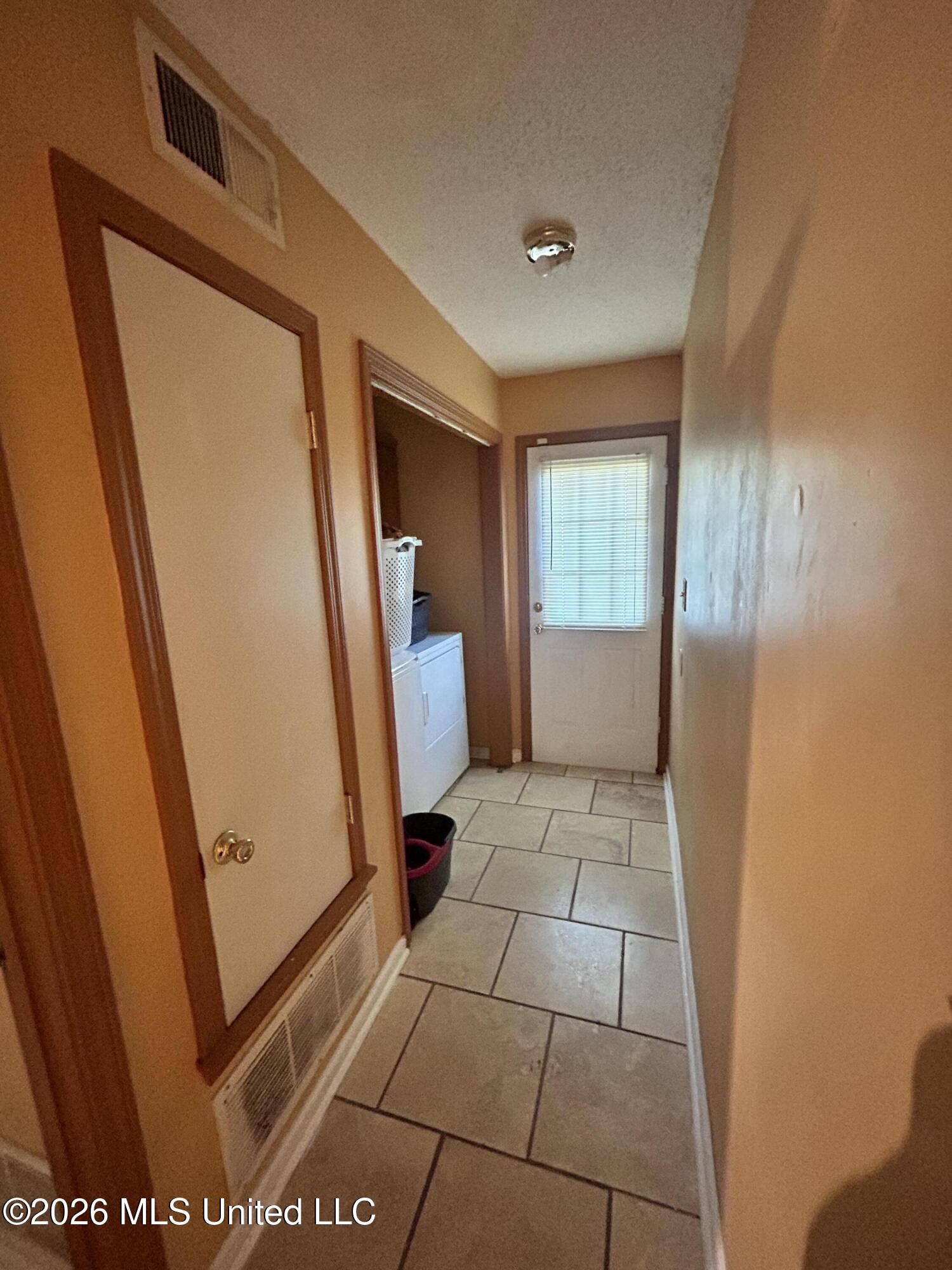 3741 Iron Horse Drive Property Photo 12