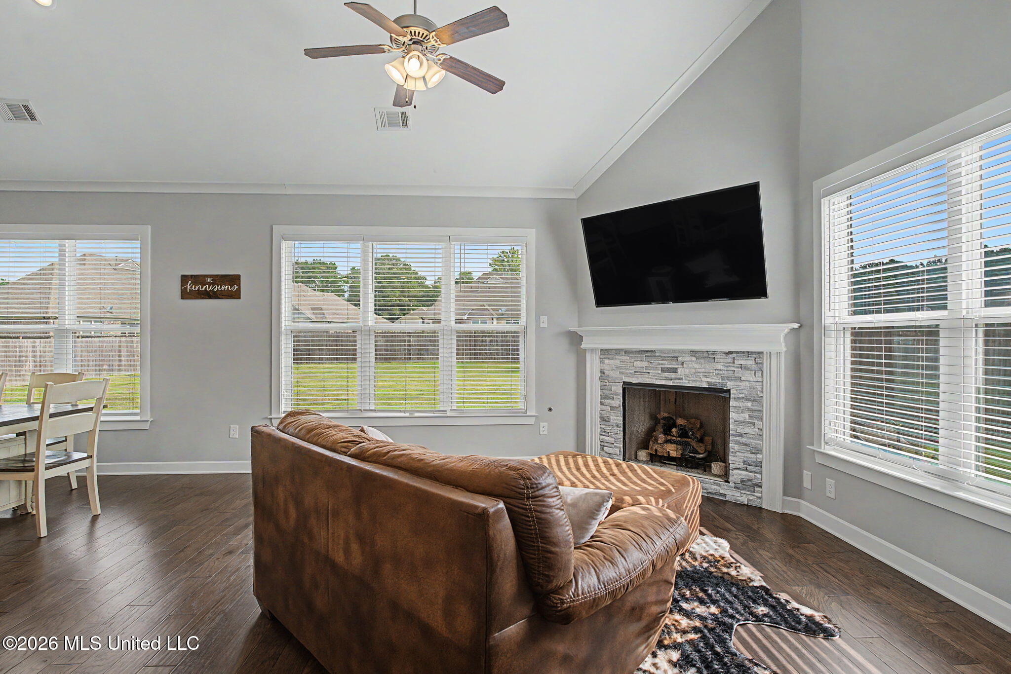 7314 E Hawks Crossing Drive Property Photo 19