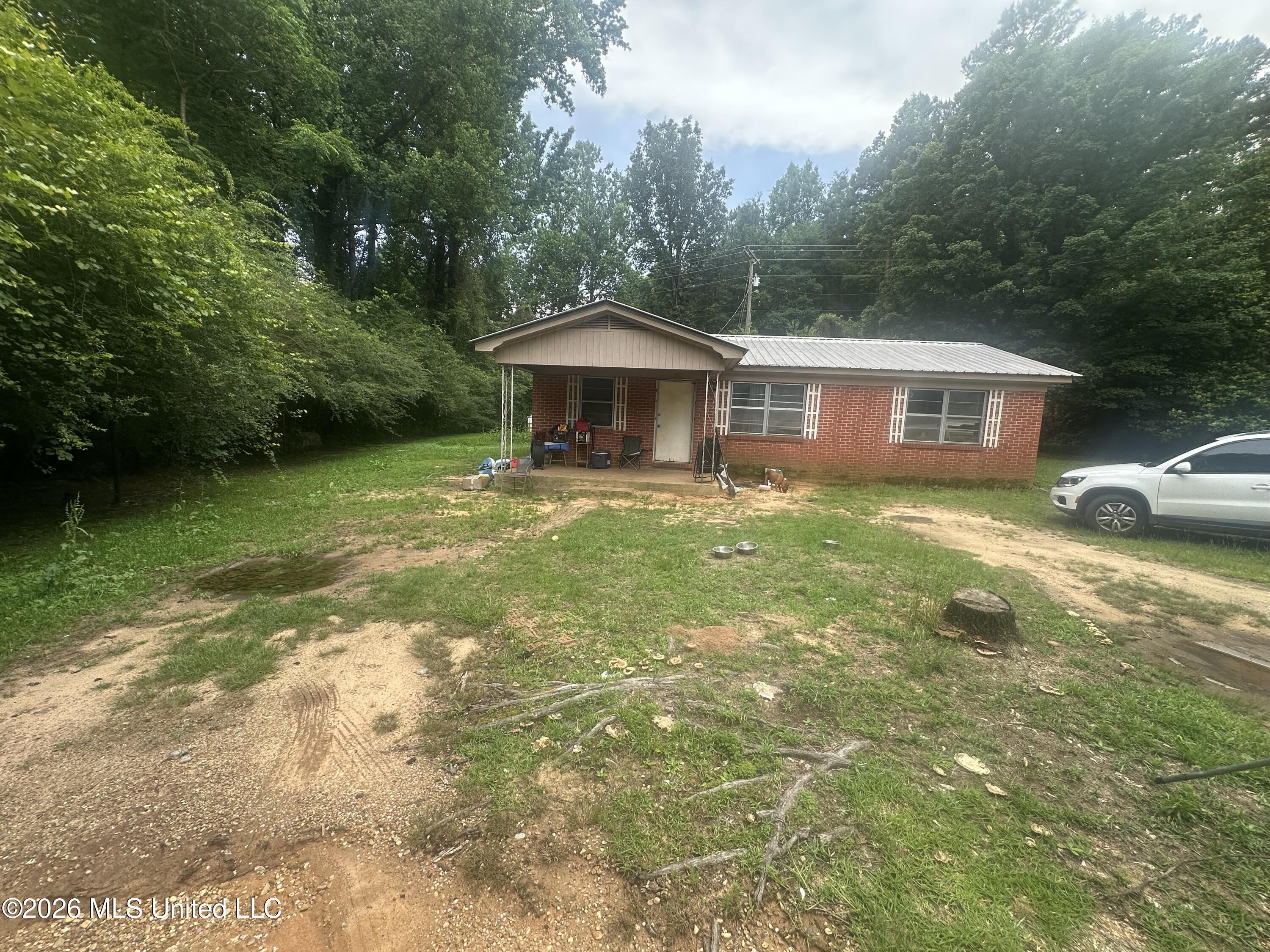 17446 Highway 16 Property Photo 1
