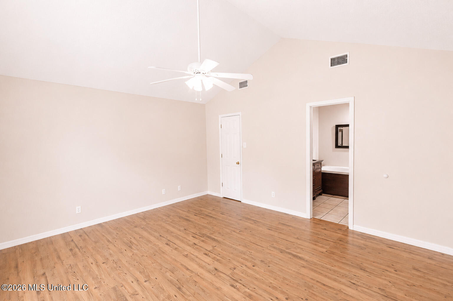 138 Estelle Drive Property Photo 25