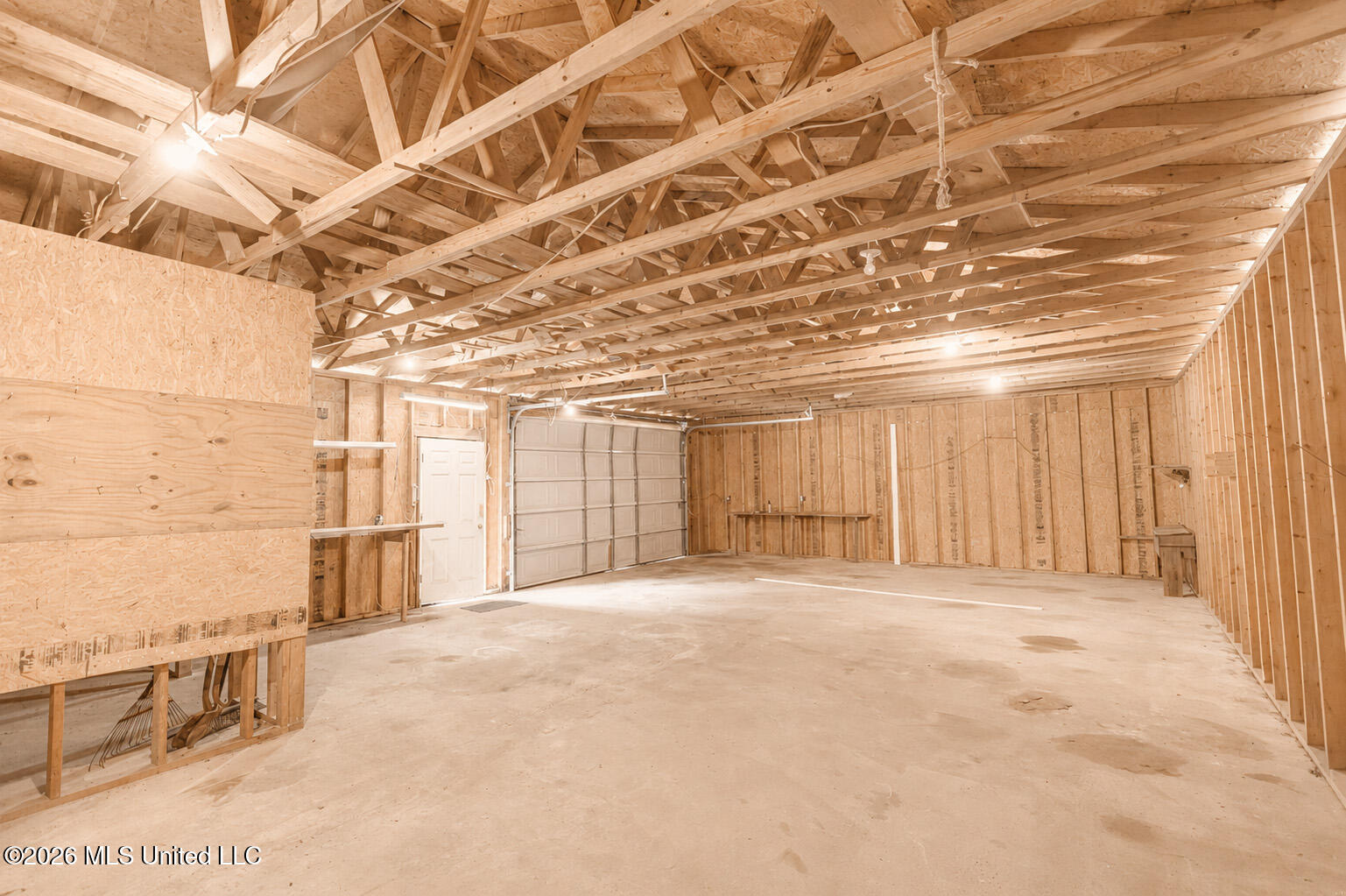 138 Estelle Drive Property Photo 38