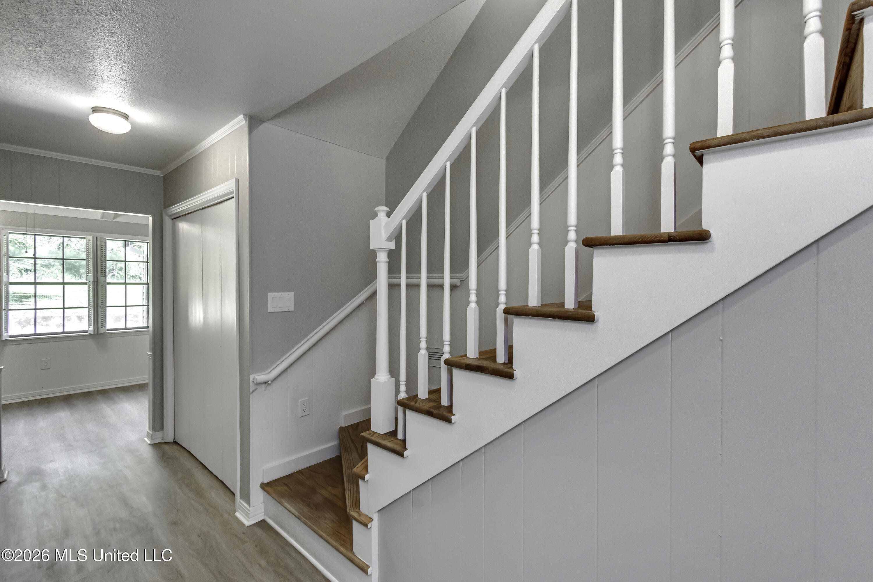 121 N Central Avenue Property Photo 45