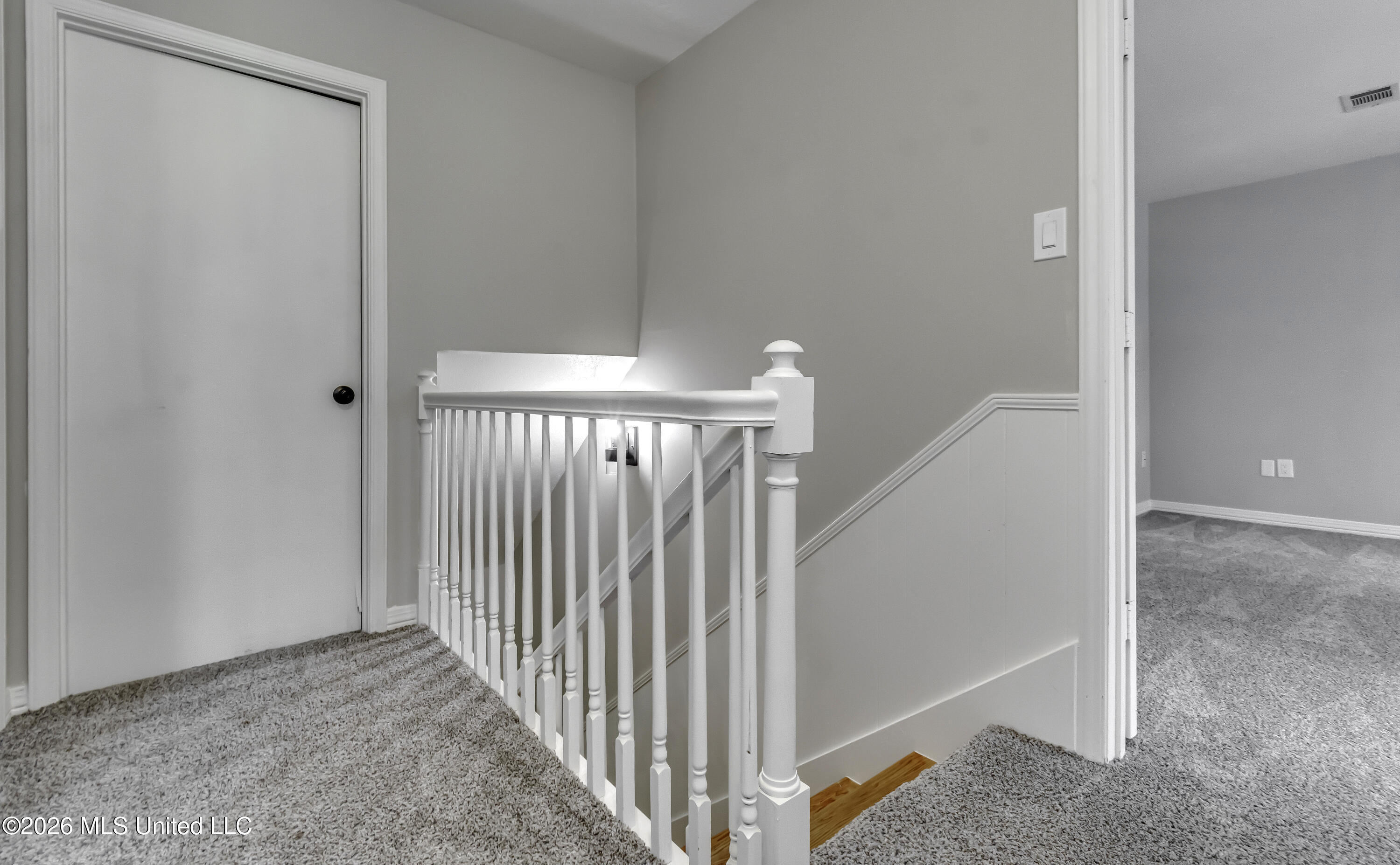 121 N Central Avenue Property Photo 56