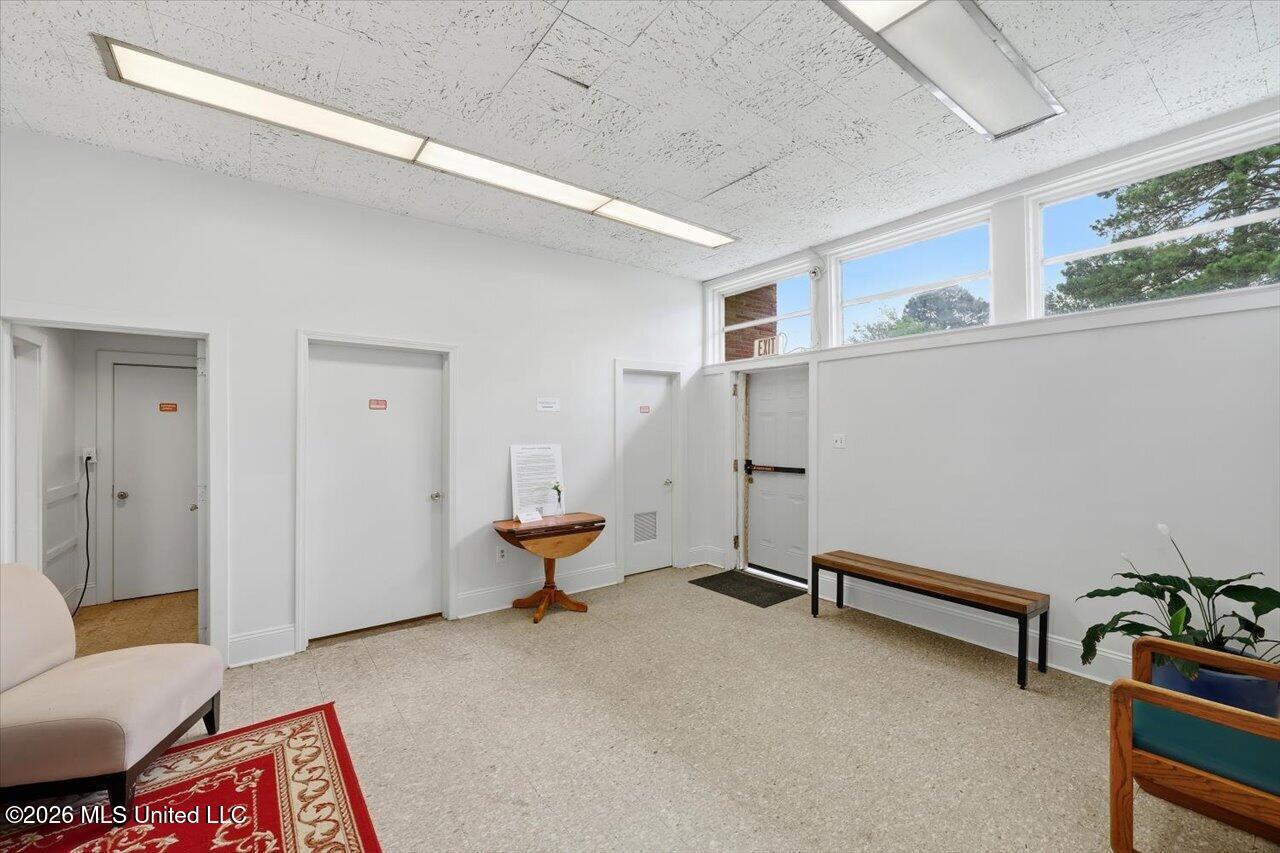 1800 Tv Road Property Photo 6