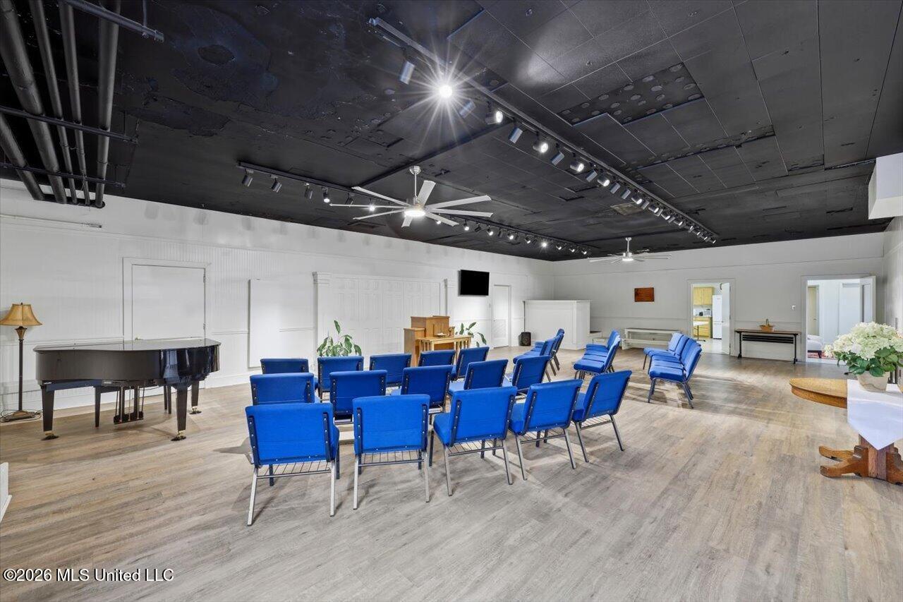 1800 Tv Road Property Photo 11