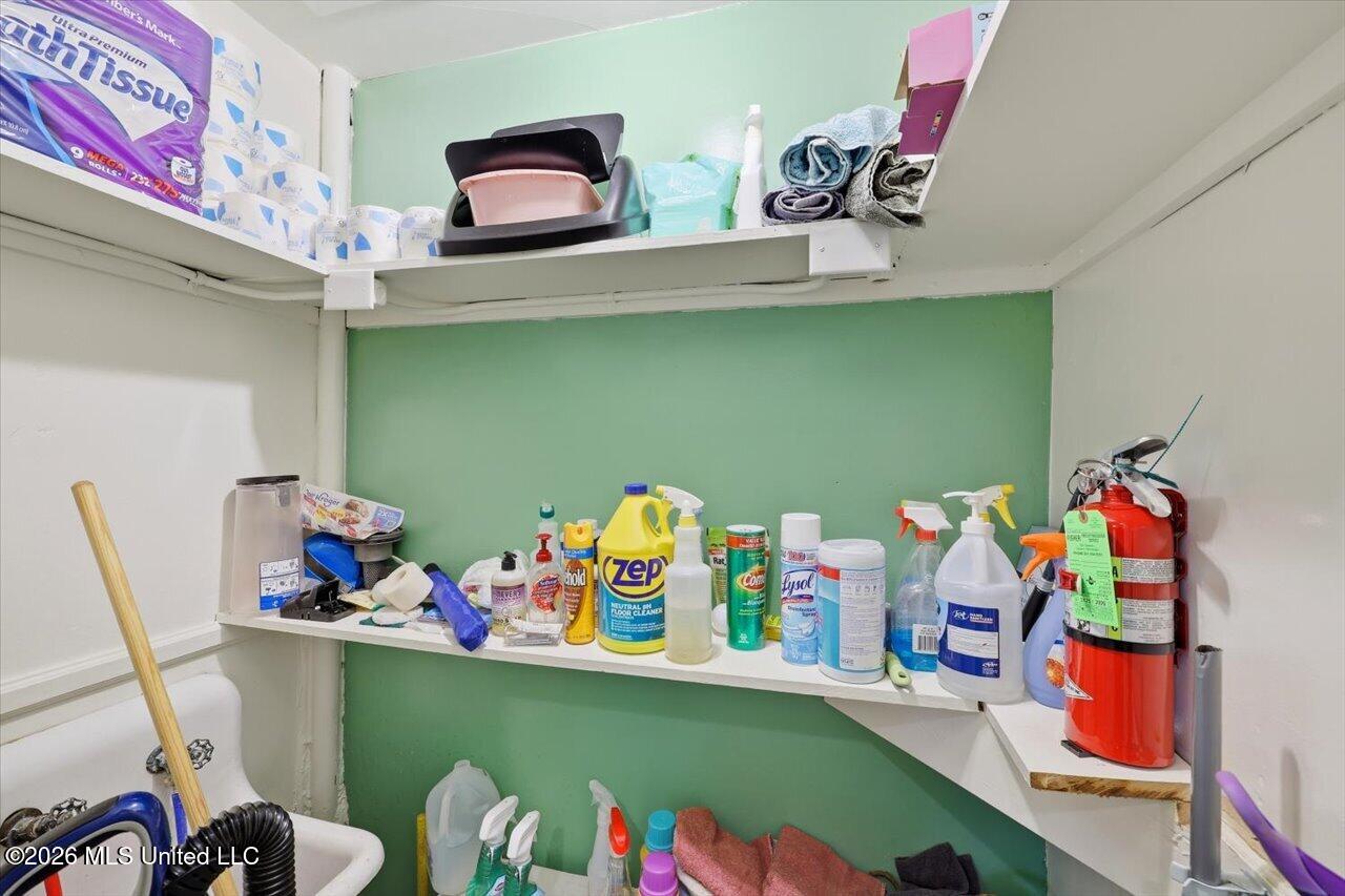 1800 Tv Road Property Photo 19