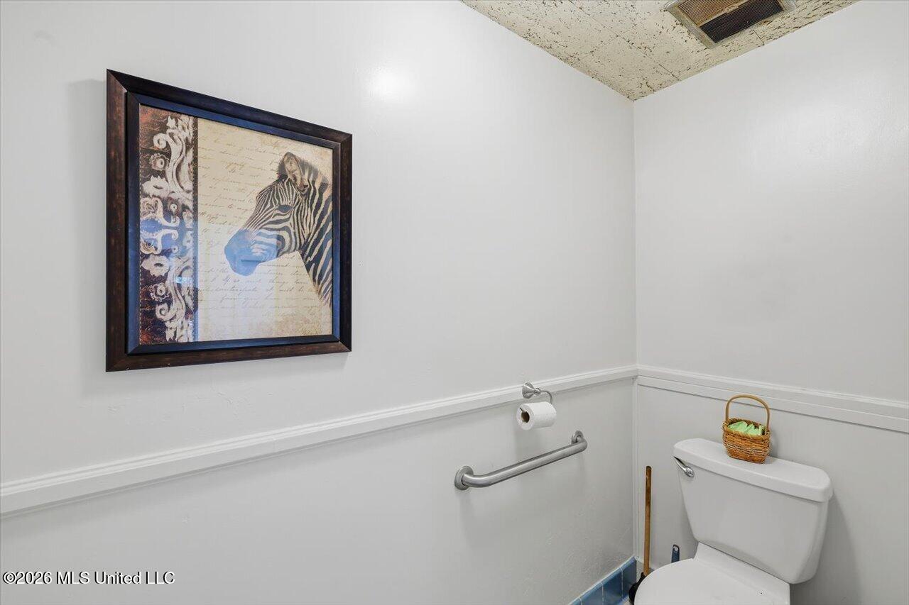 1800 Tv Road Property Photo 25