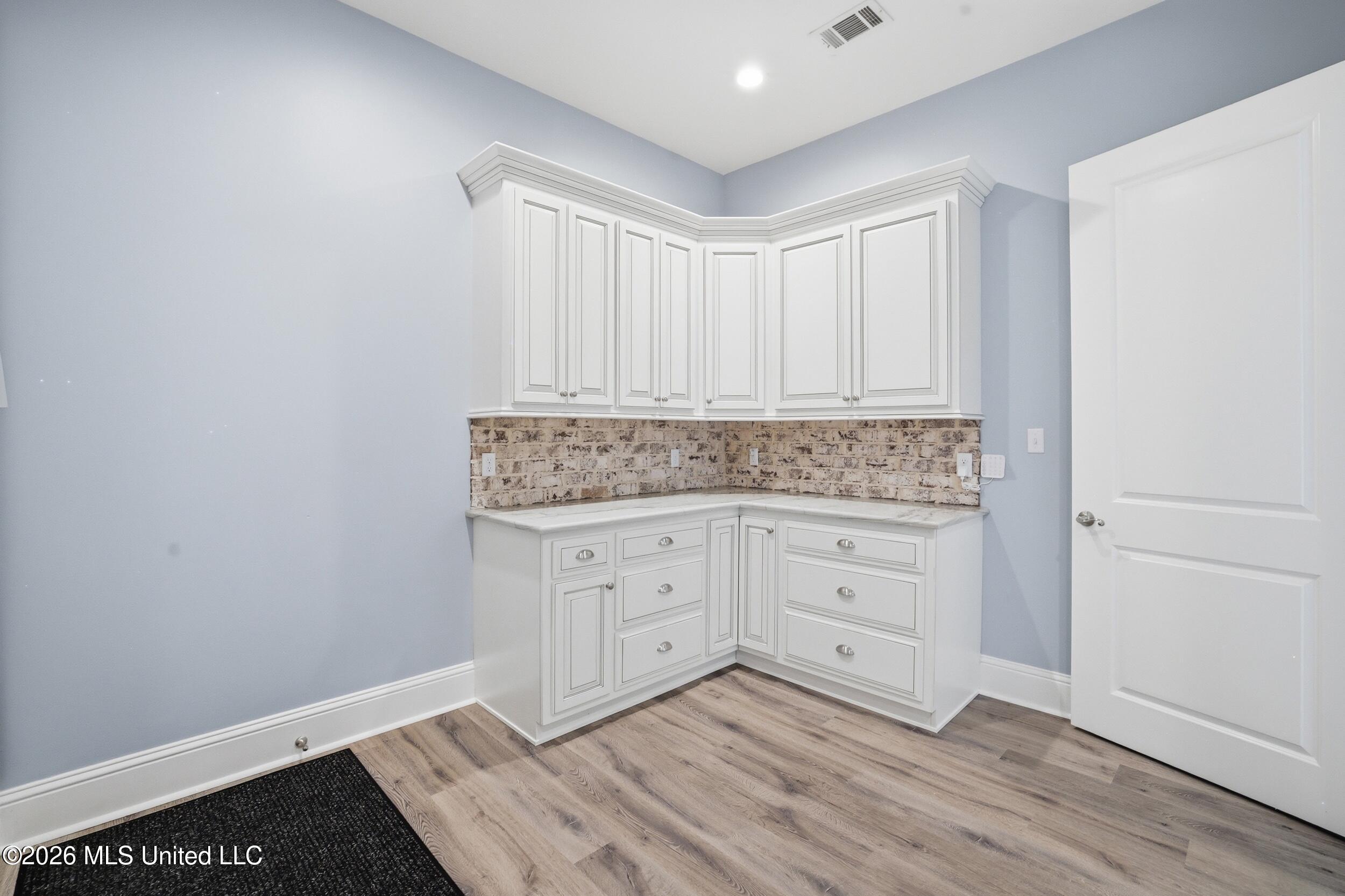 808 Powells Point Drive Property Photo 53
