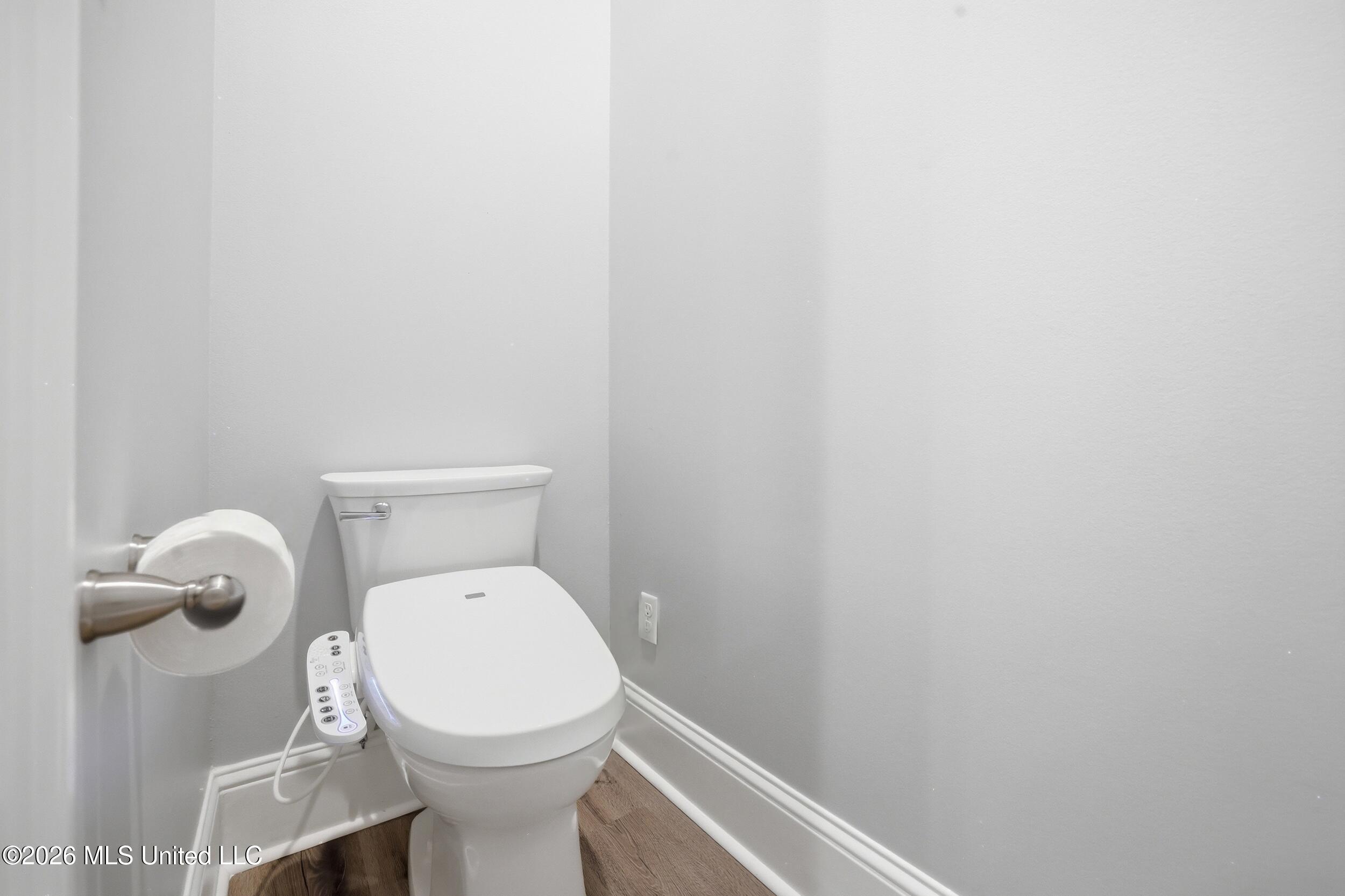 808 Powells Point Drive Property Photo 59