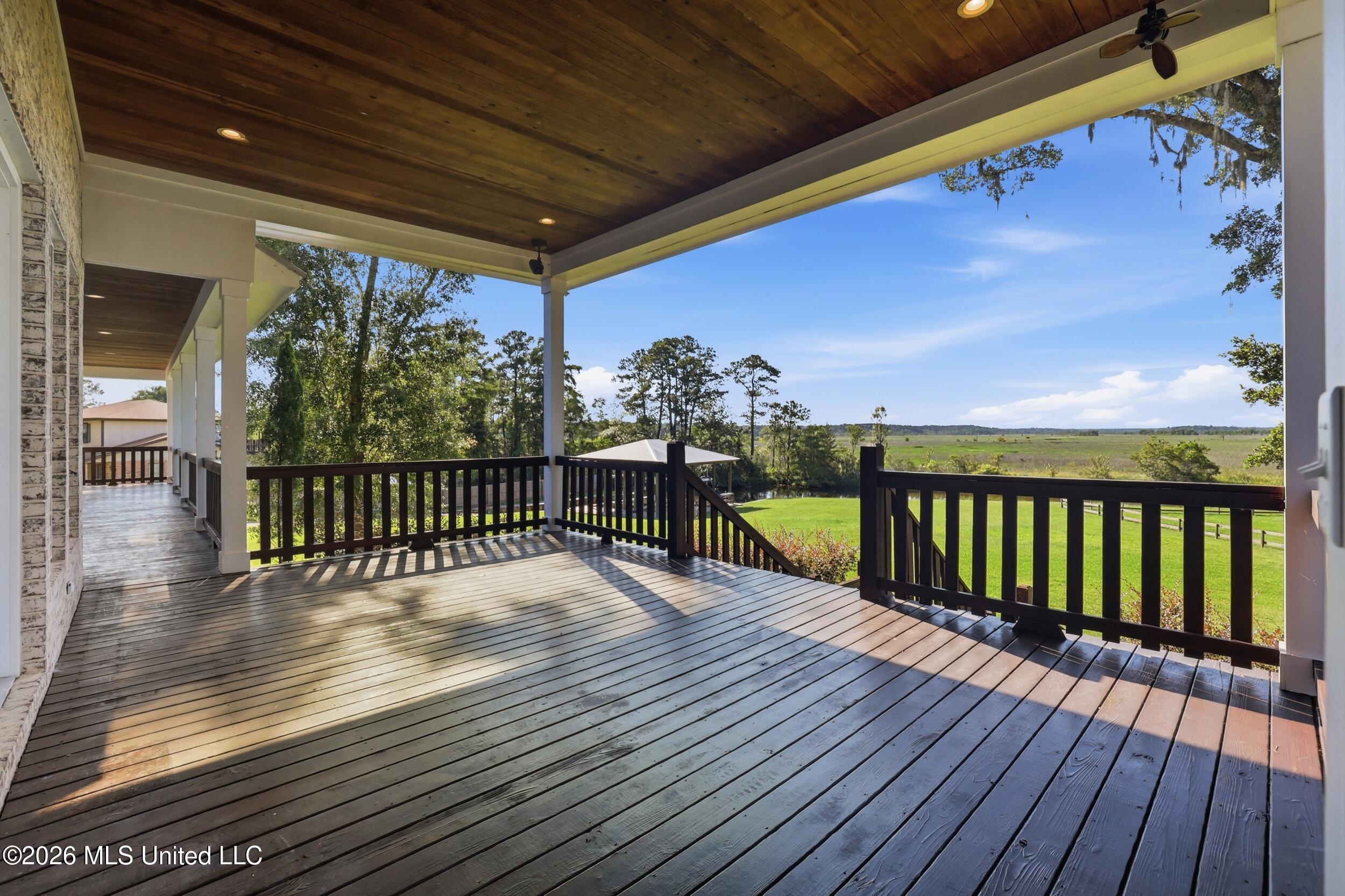 808 Powells Point Drive Property Photo 63