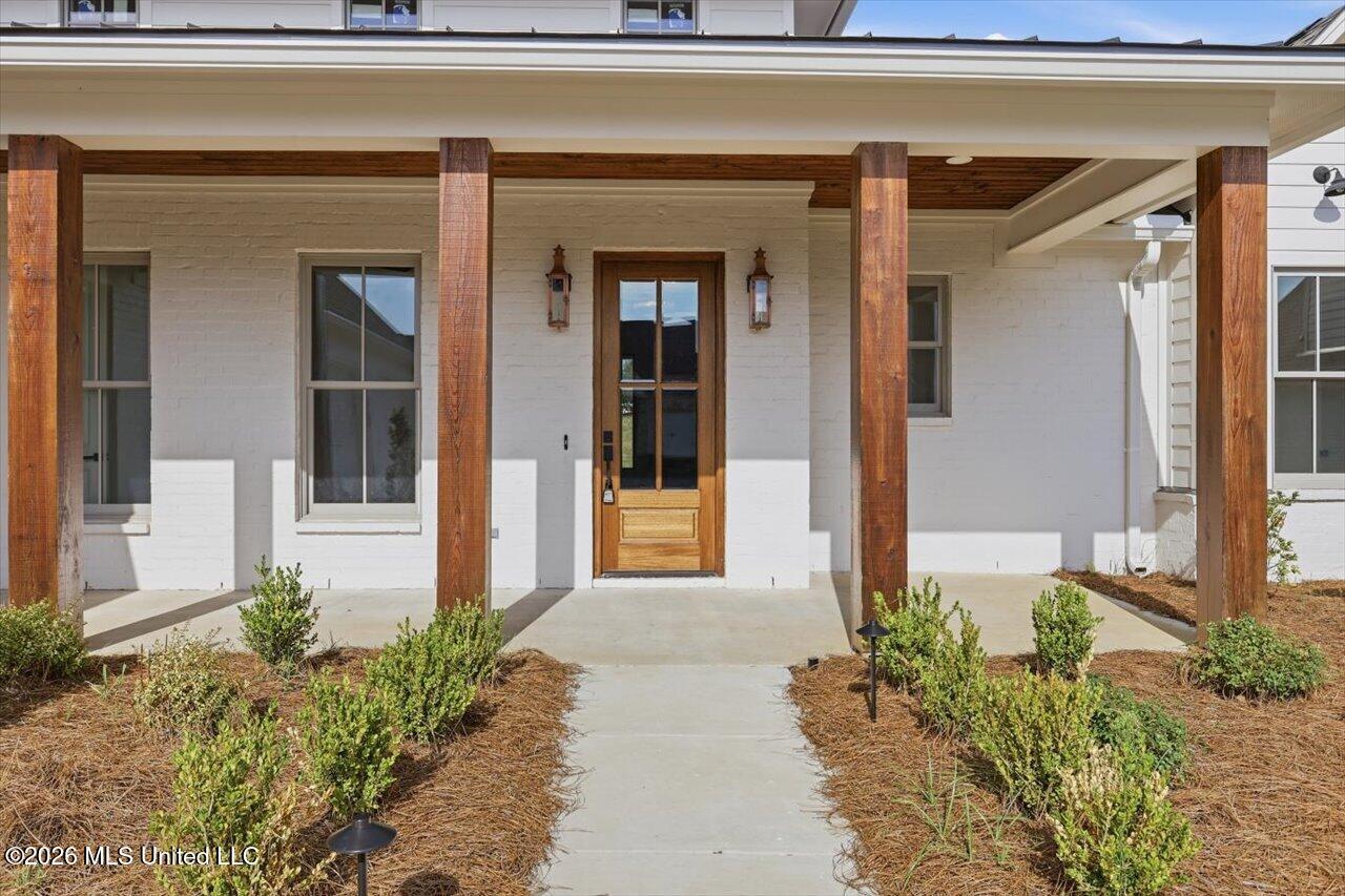 115 Genoa Drive Property Photo 3