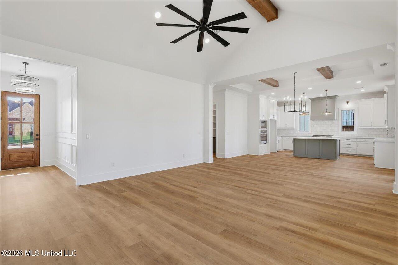 115 Genoa Drive Property Photo 7