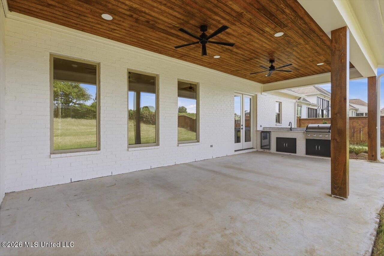 115 Genoa Drive Property Photo 35