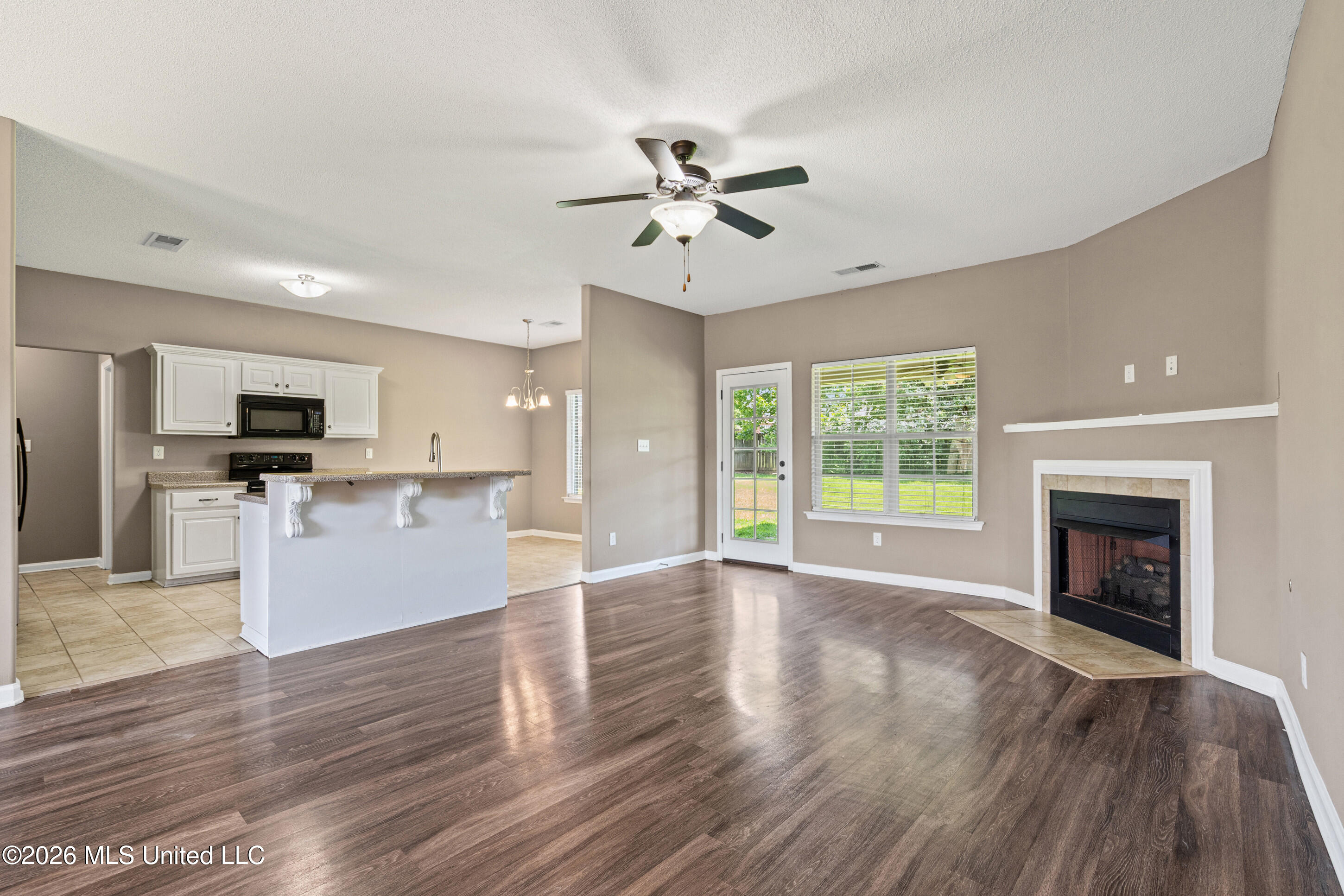 4274 Markston Drive Property Photo 3