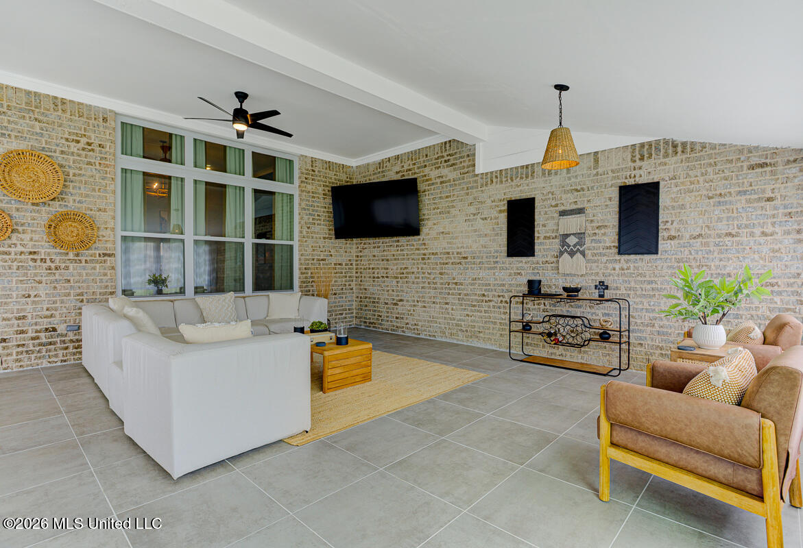 9523 Park Trail Road Property Photo 17