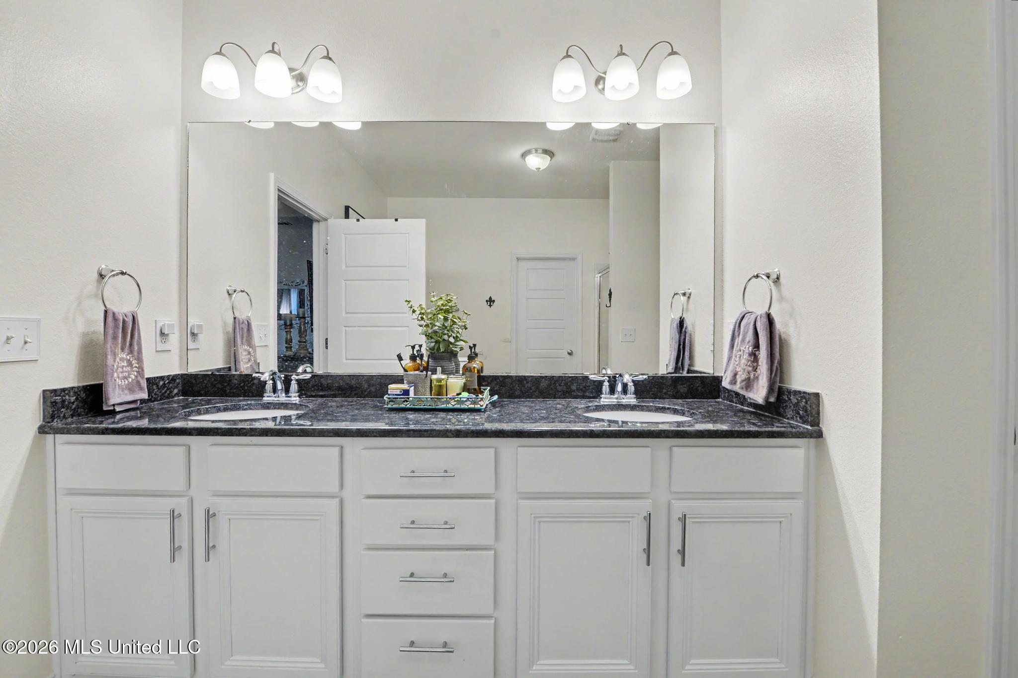 6682 Sugarcane Circle Property Photo 19