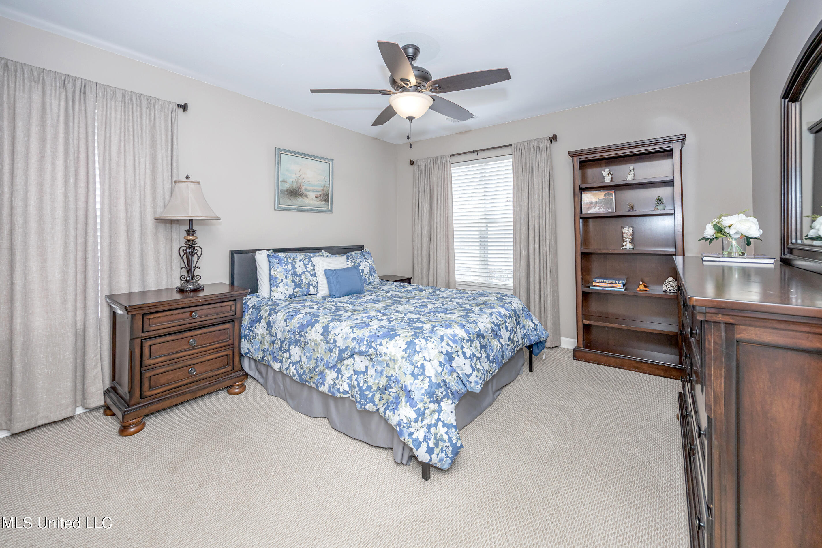 2421 Beachview Drive Property Photo 19