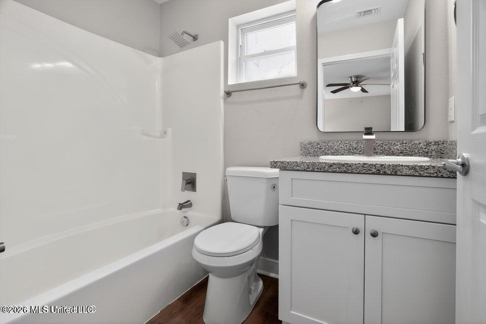 7247 Smith Street Property Photo 14