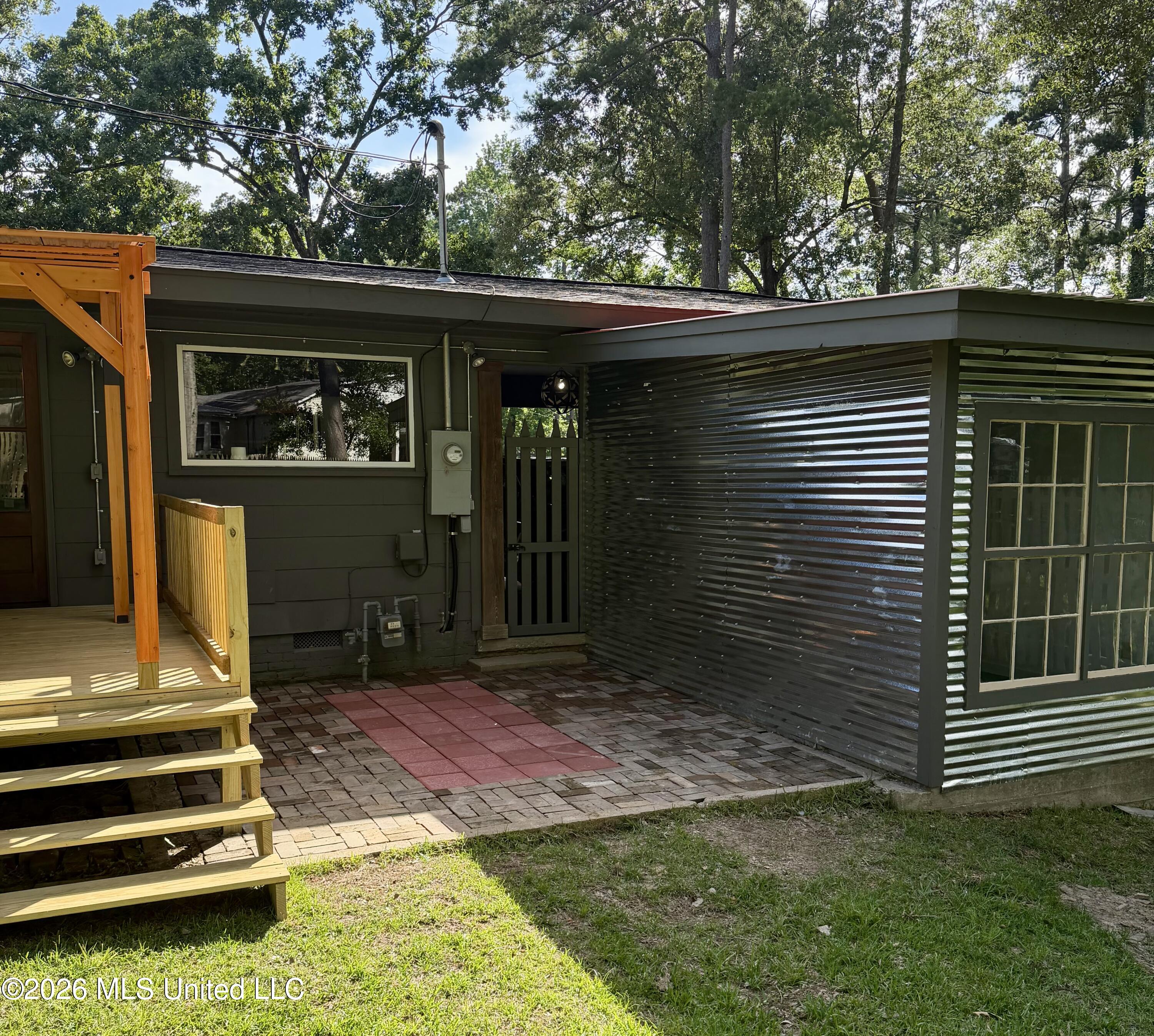 107 Woodland Hill Drive Property Photo 29