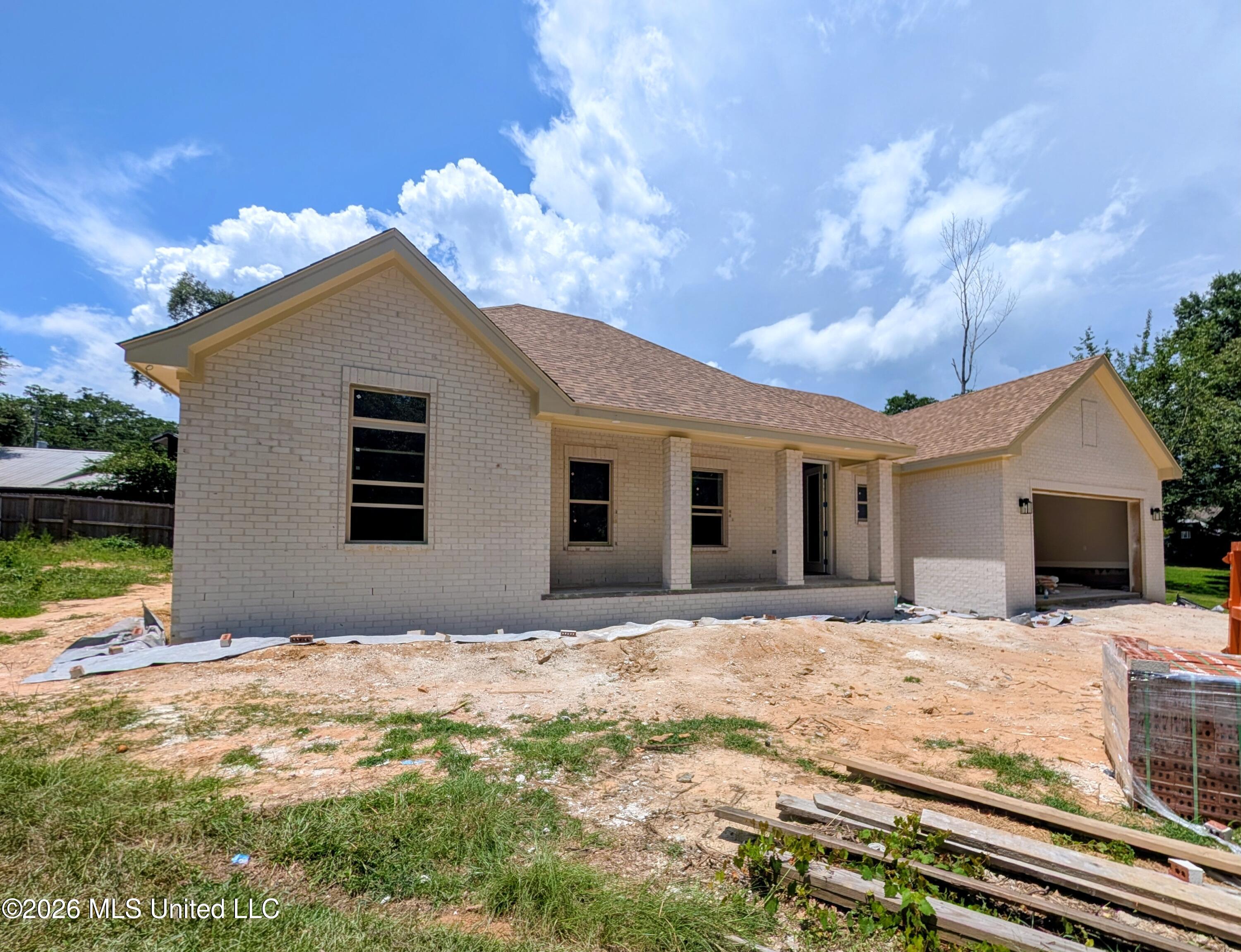 6632 Alii Place Property Photo 2