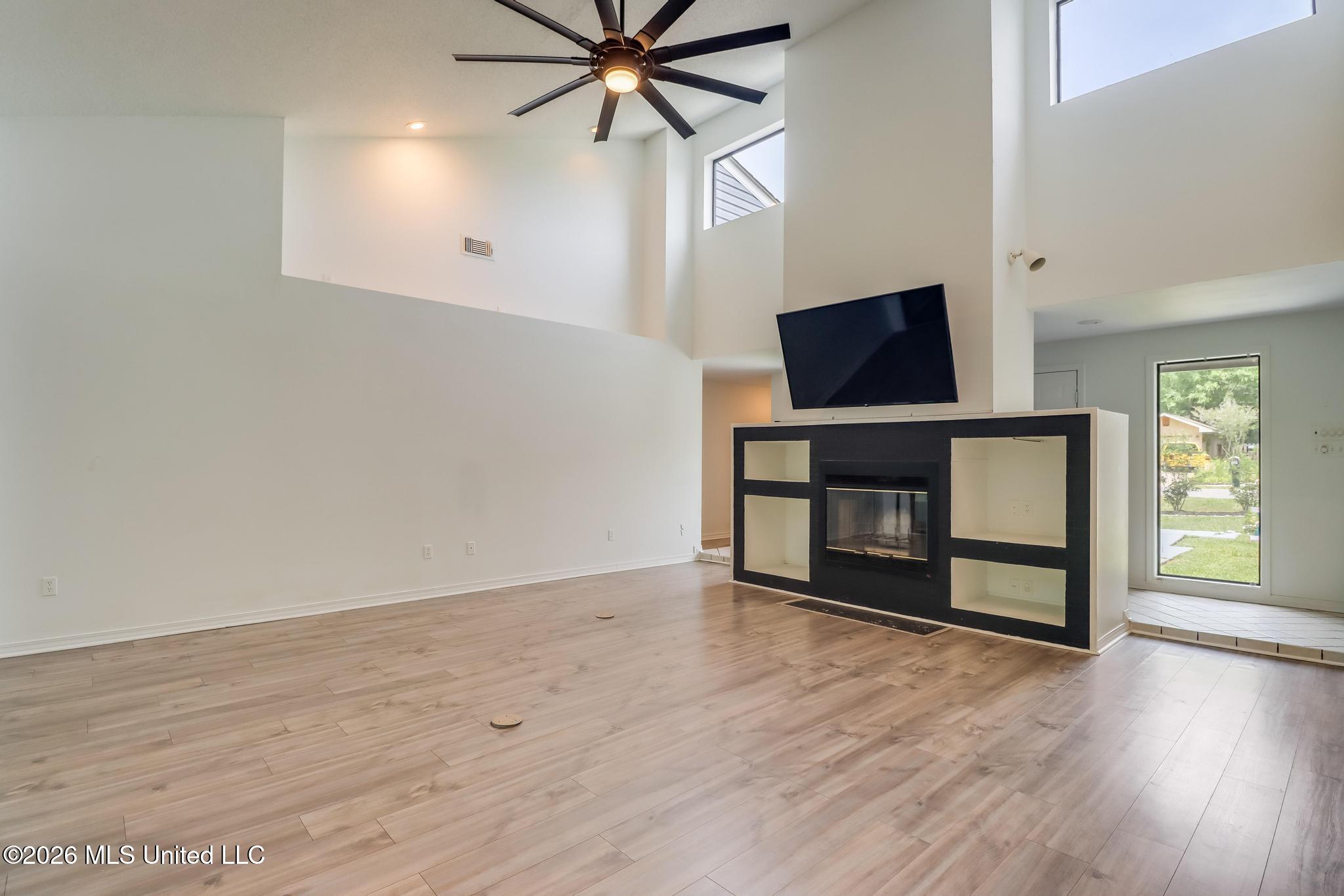 8818 Hana Place Property Photo 7