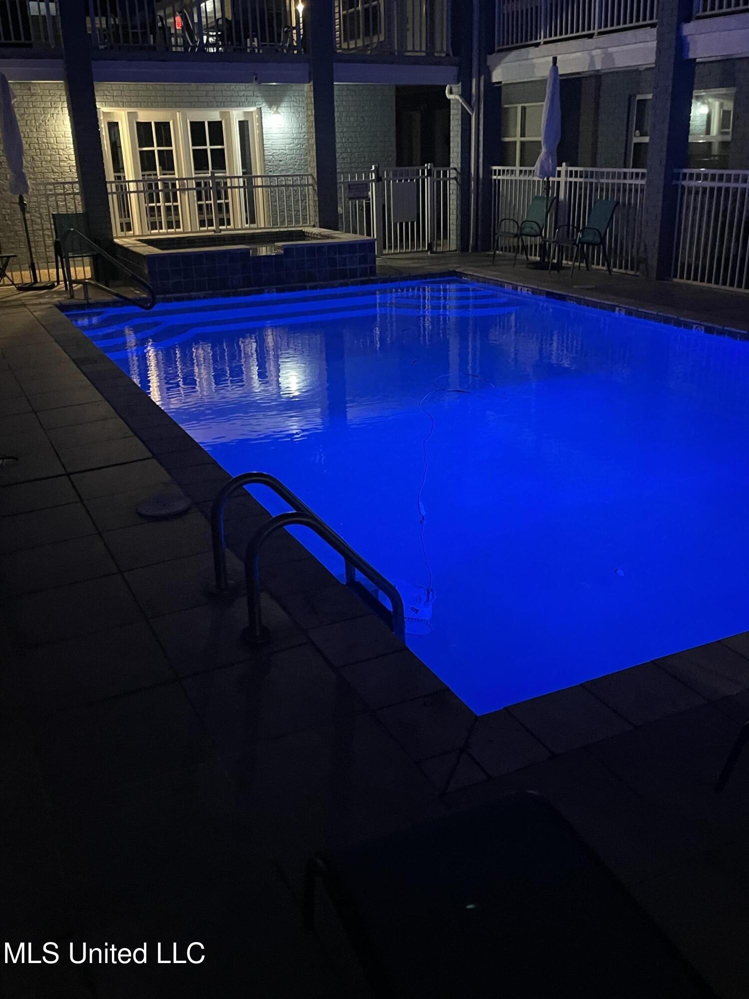 1282 Beach Boulevard Property Photo 8