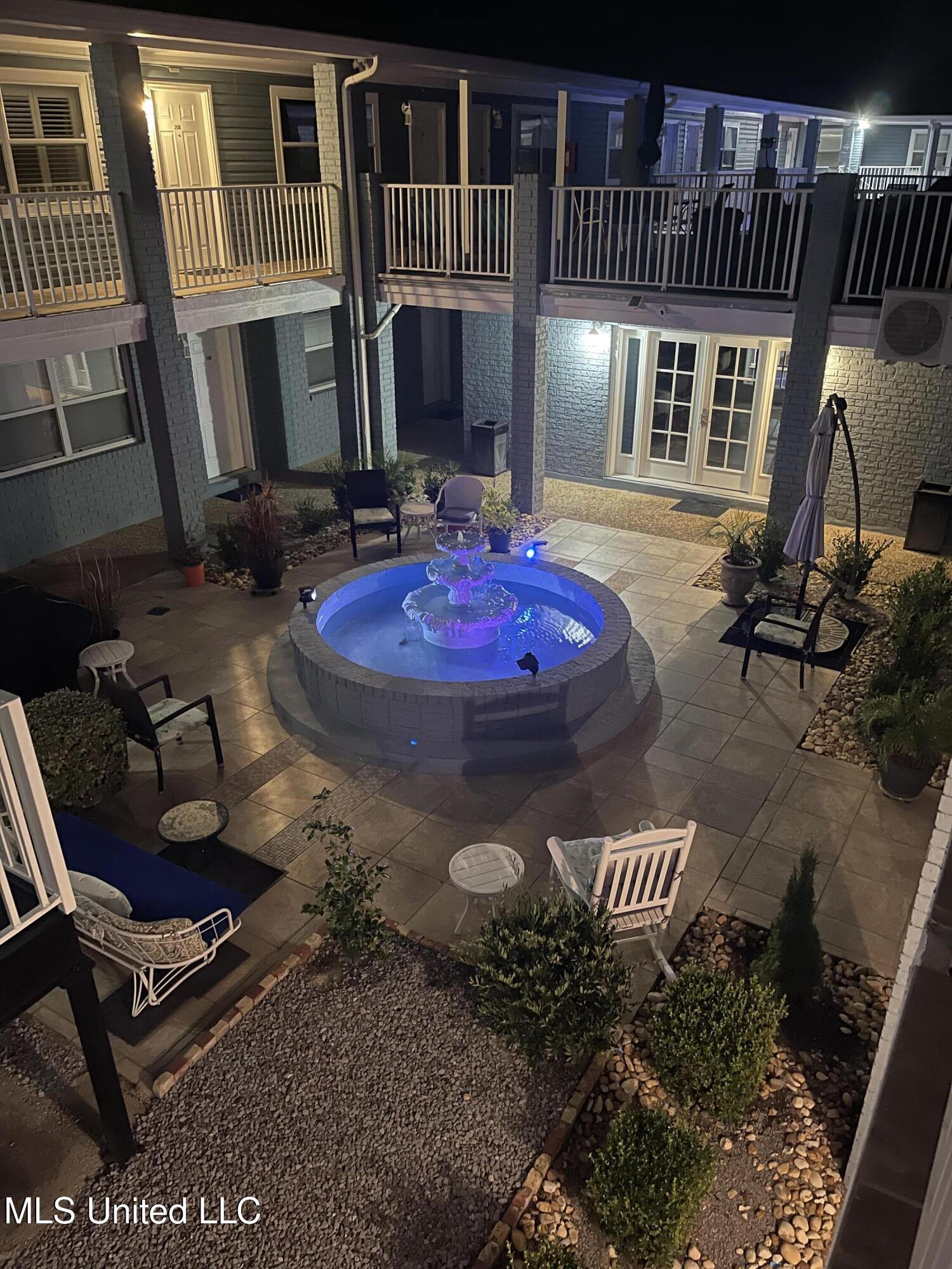 1282 Beach Boulevard Property Photo 14