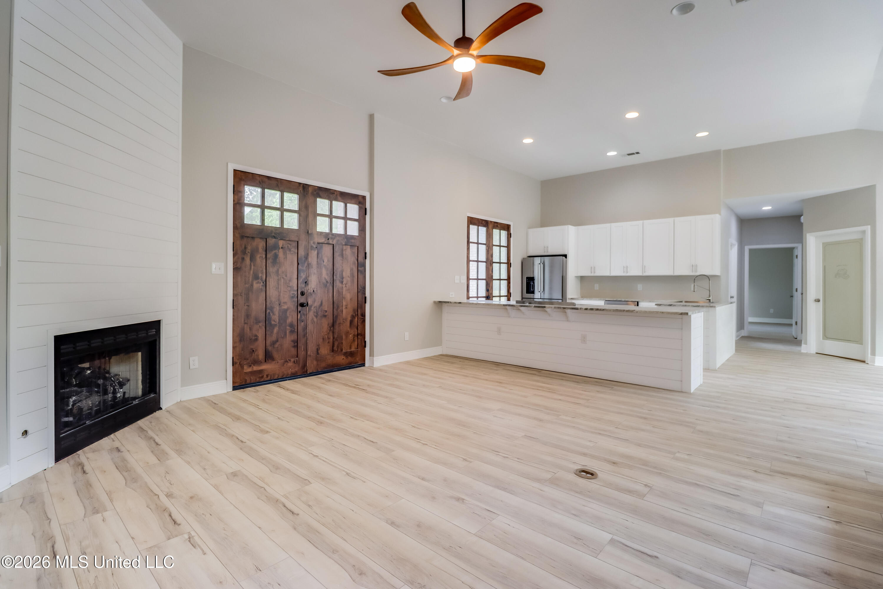 6716 Country Pines Lane Property Photo 11