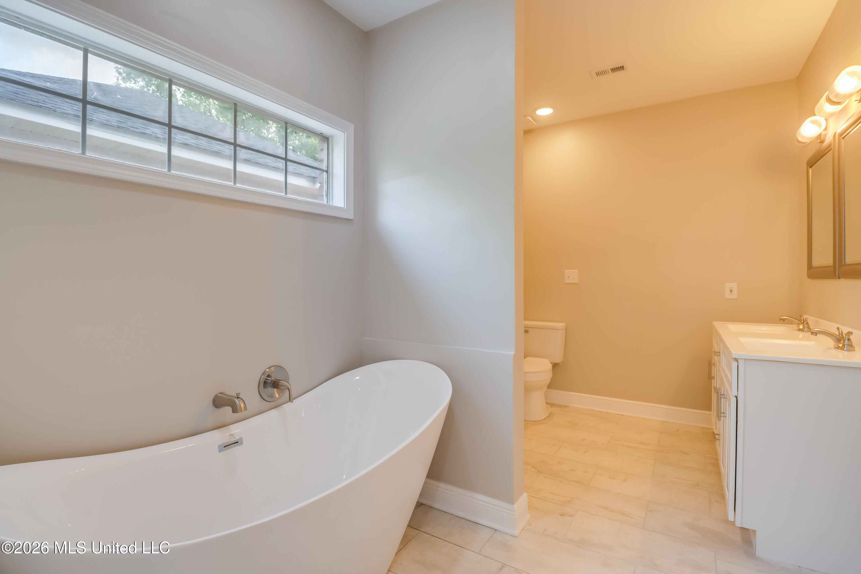 6716 Country Pines Lane Property Photo 15