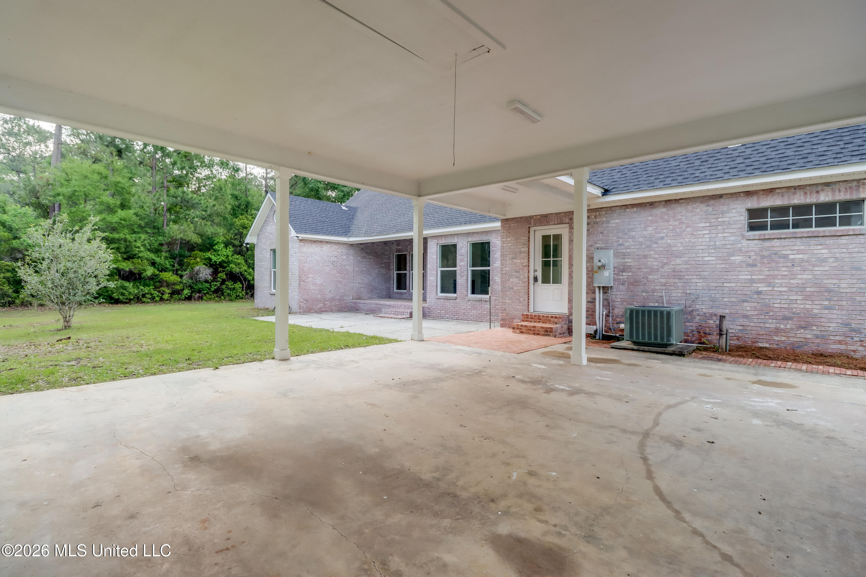 6716 Country Pines Lane Property Photo 30