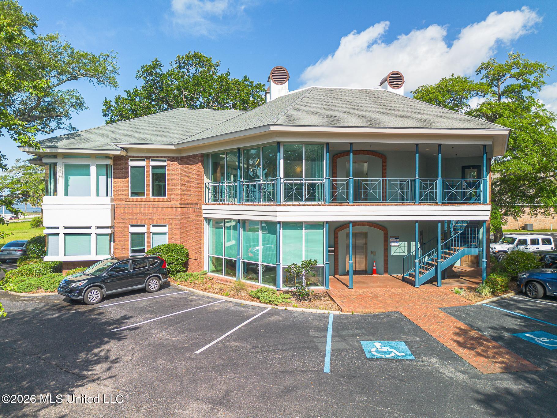 2554 Beach Boulevard Property Photo 1