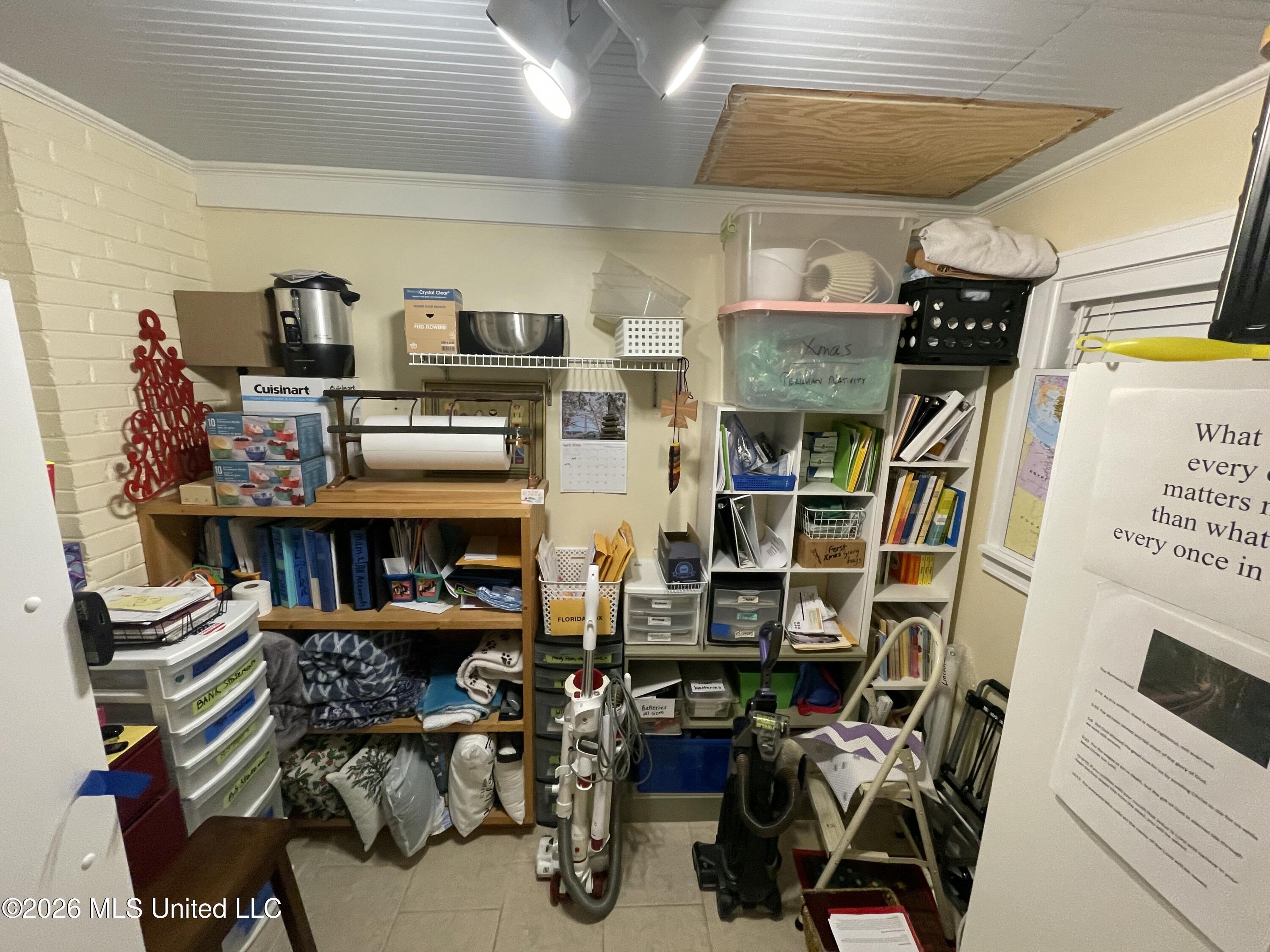 519 S Jackson Street Property Photo 7