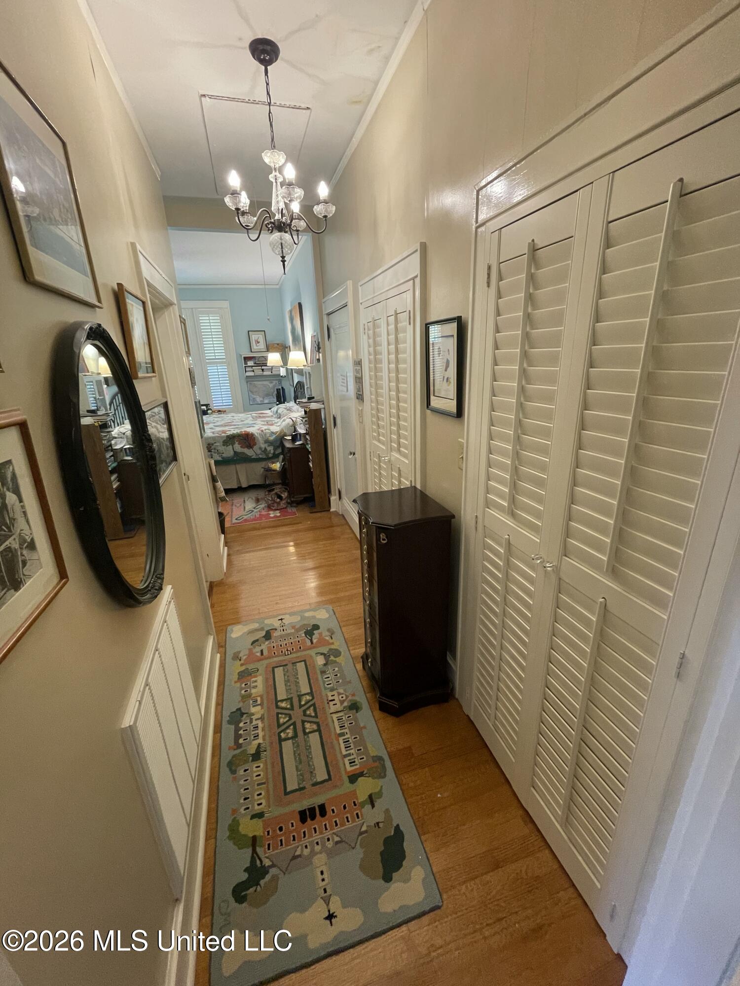 519 S Jackson Street Property Photo 33