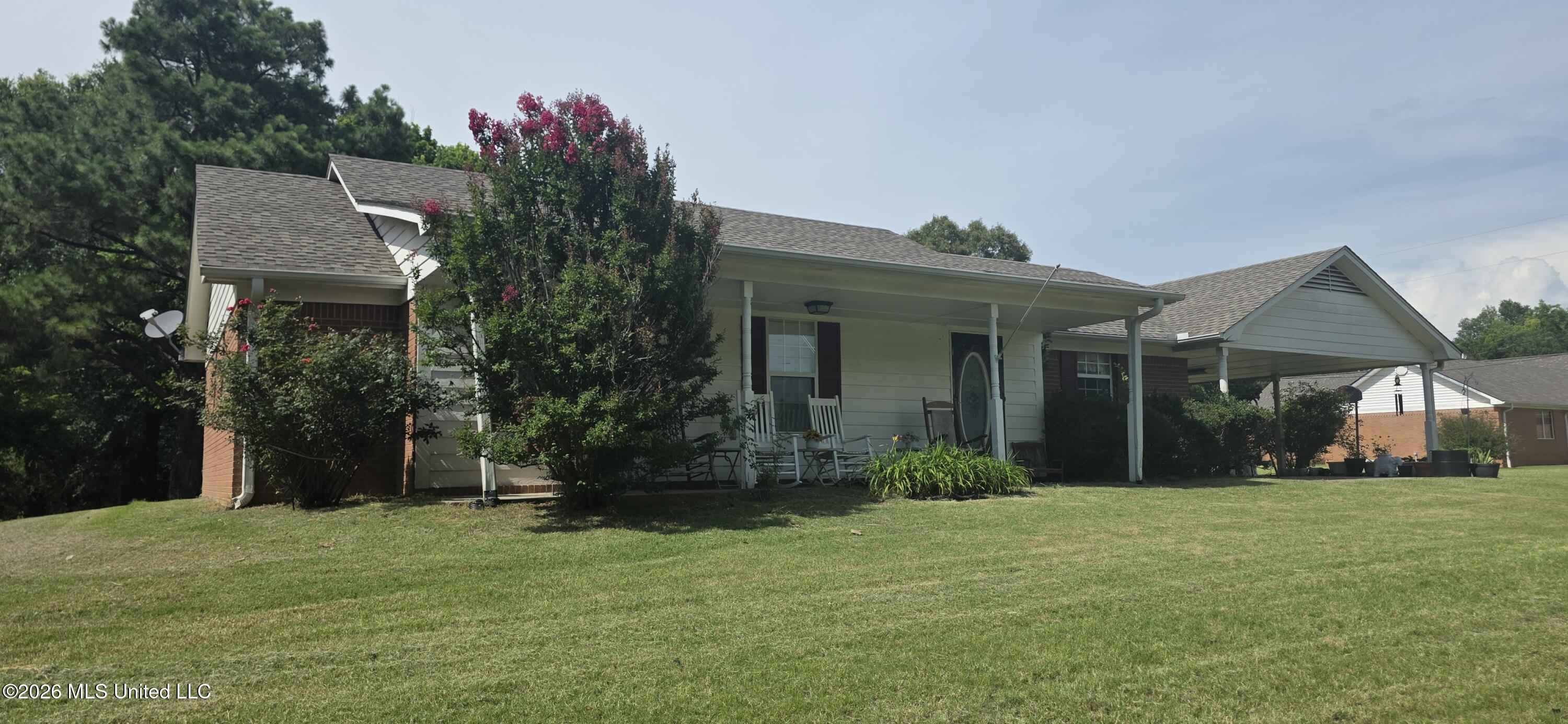180 Stonewall Road Property Photo 1