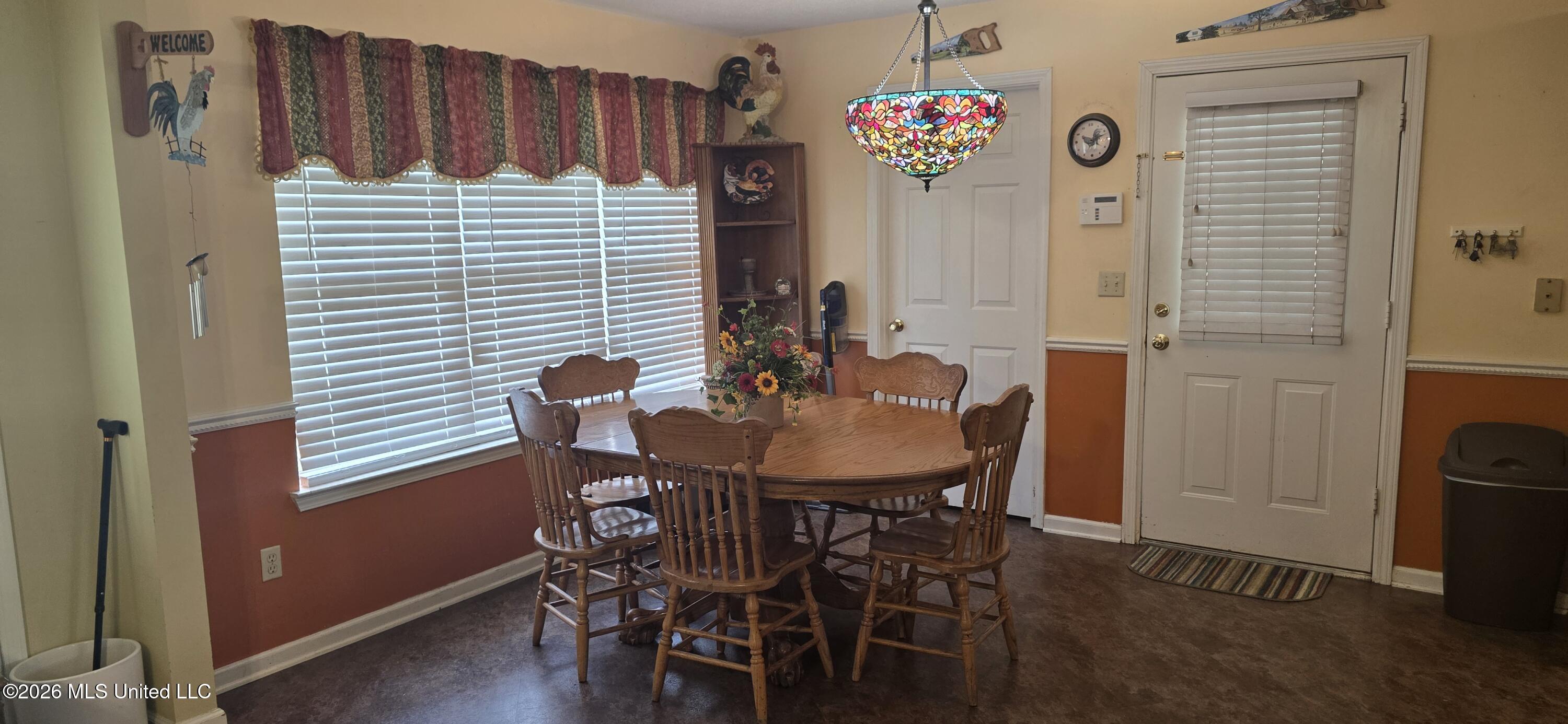 180 Stonewall Road Property Photo 3