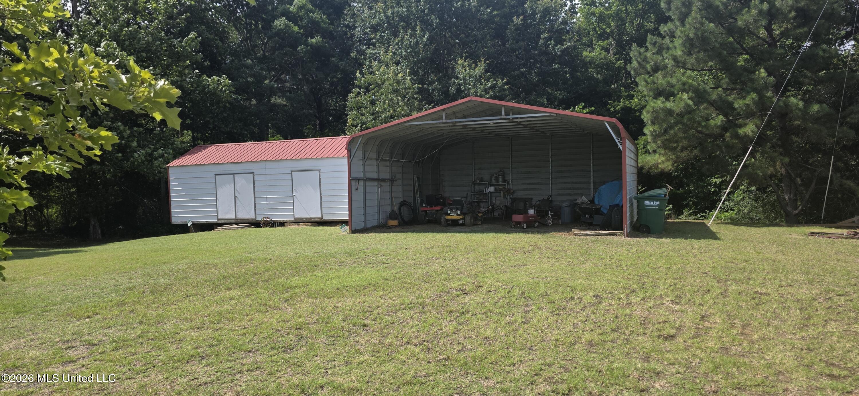 180 Stonewall Road Property Photo 6
