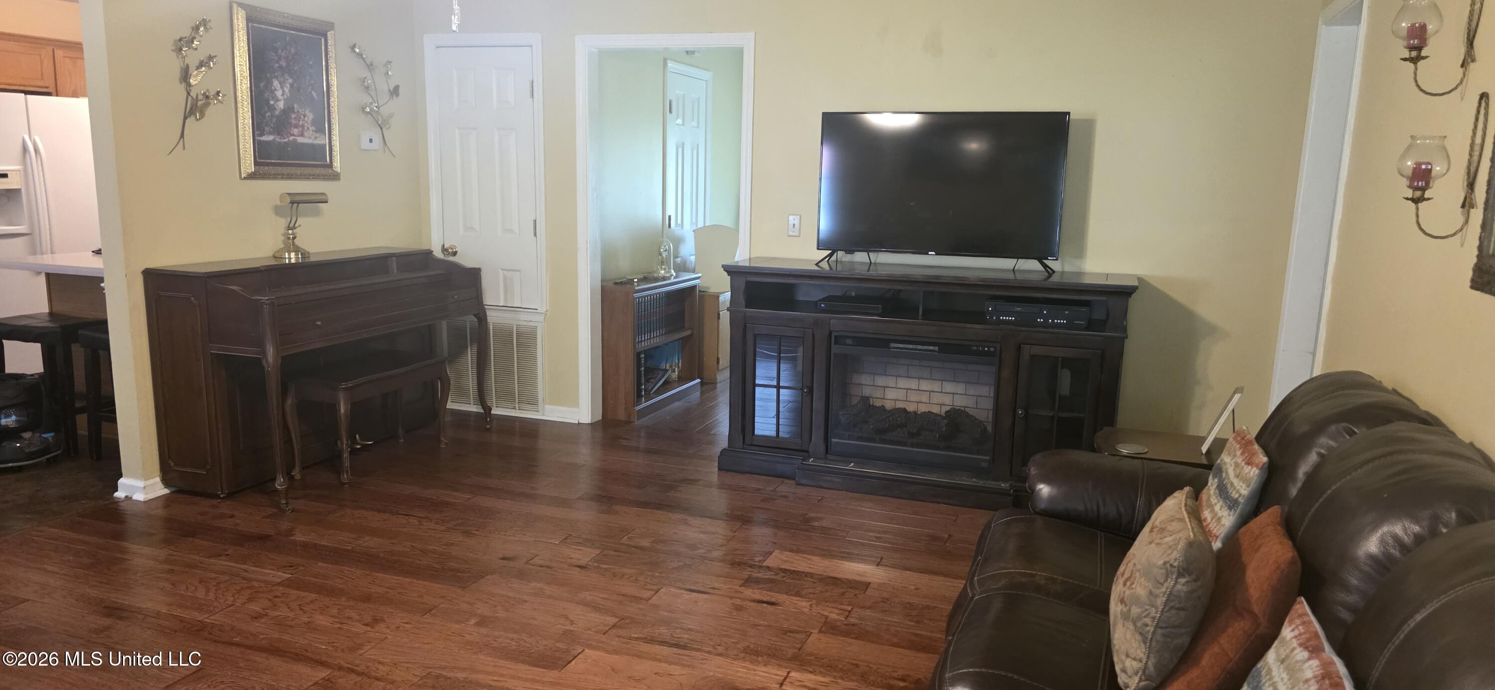 180 Stonewall Road Property Photo 57
