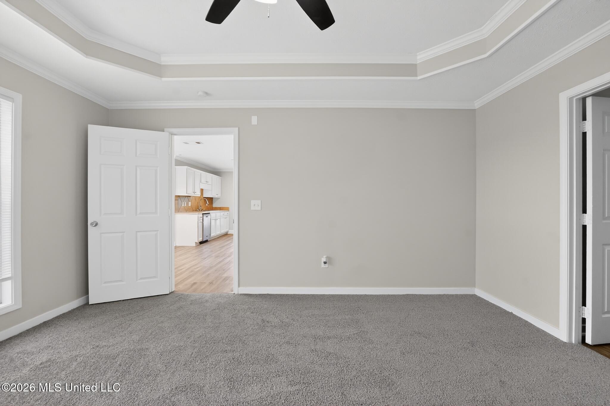 638 Oak Ridge Way Property Photo 4