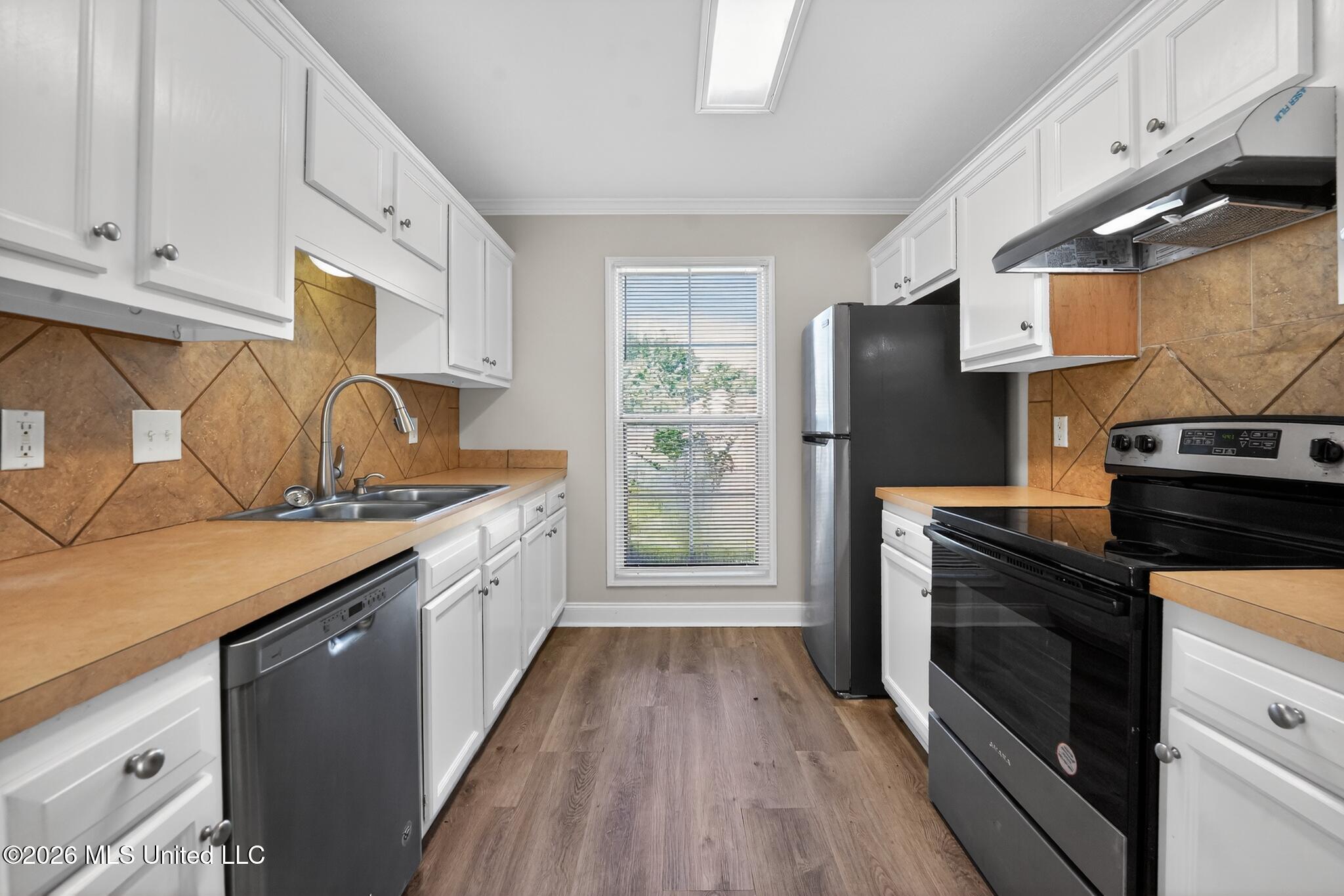638 Oak Ridge Way Property Photo 10