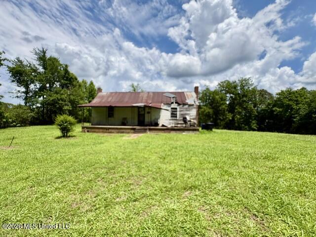 703 Burton Road Property Photo 8