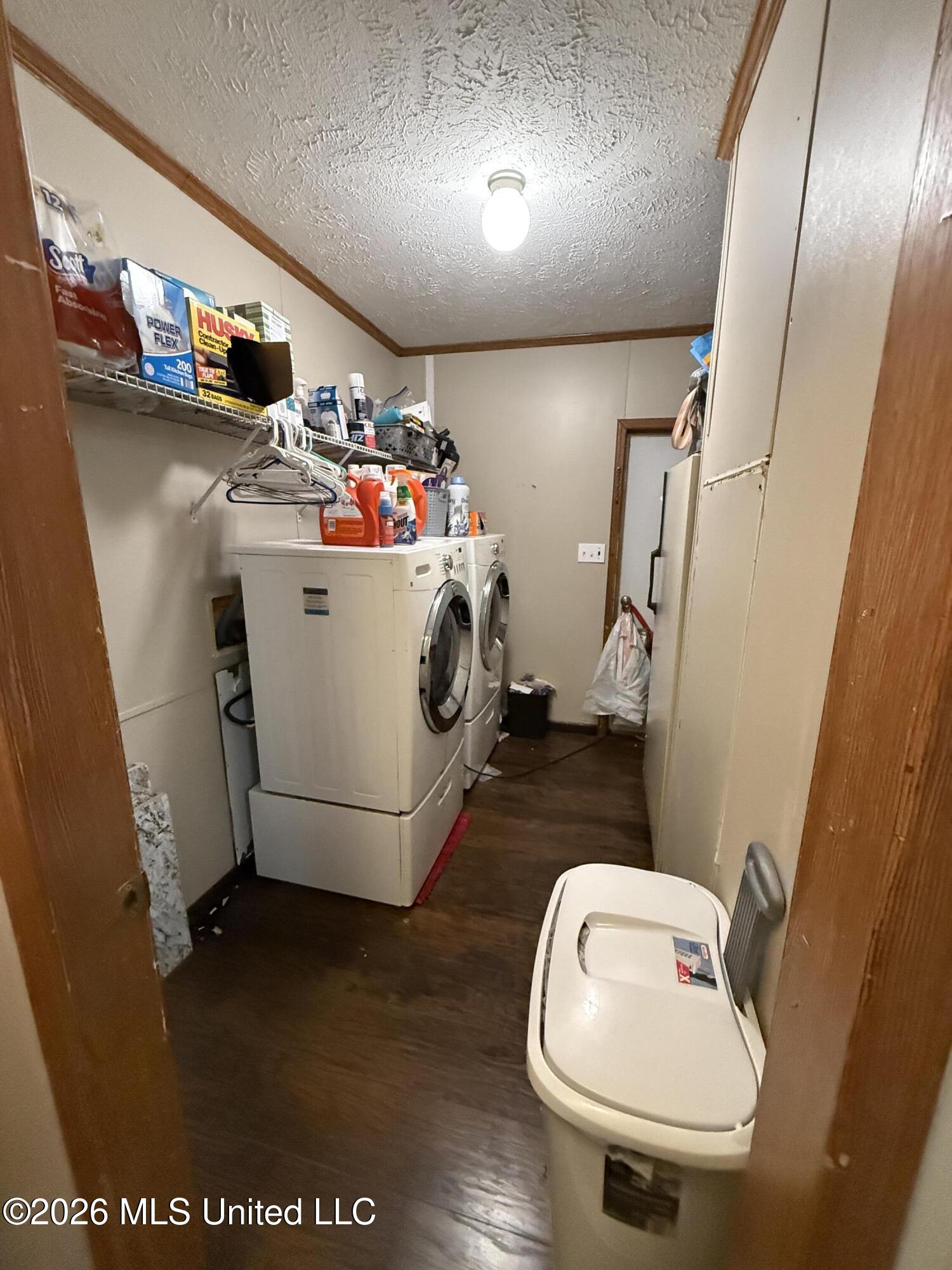 808 W Mchenry Road Property Photo 25