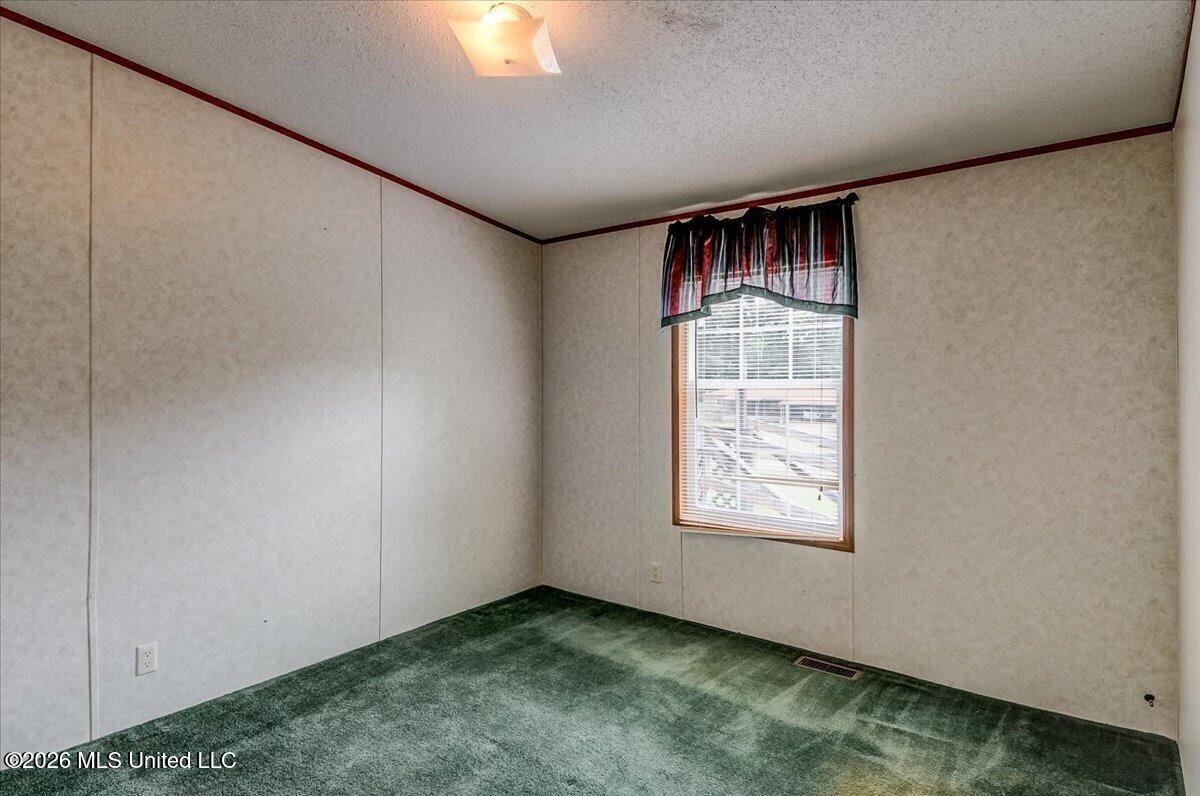2041 King Road Property Photo 29