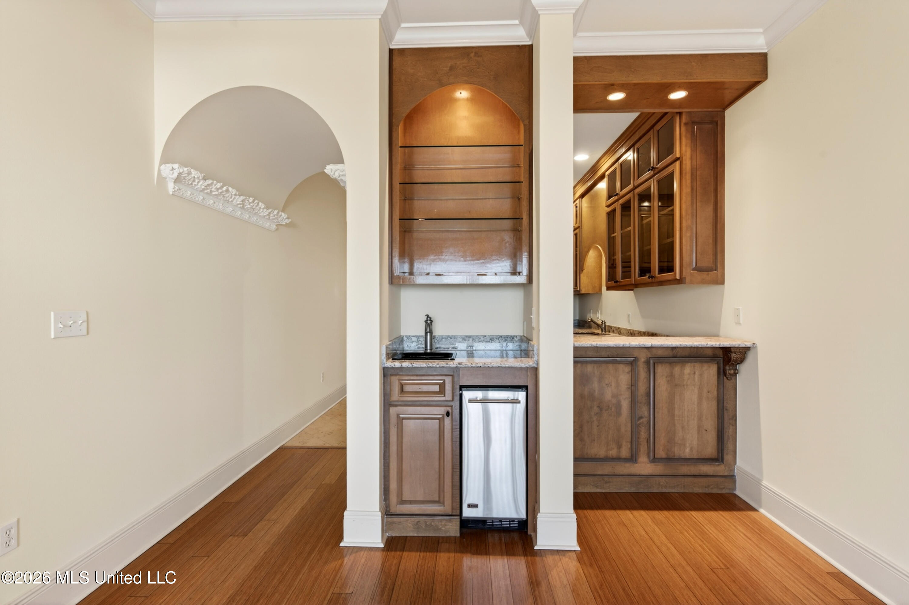 4640 W Beach Boulevard Property Photo 11