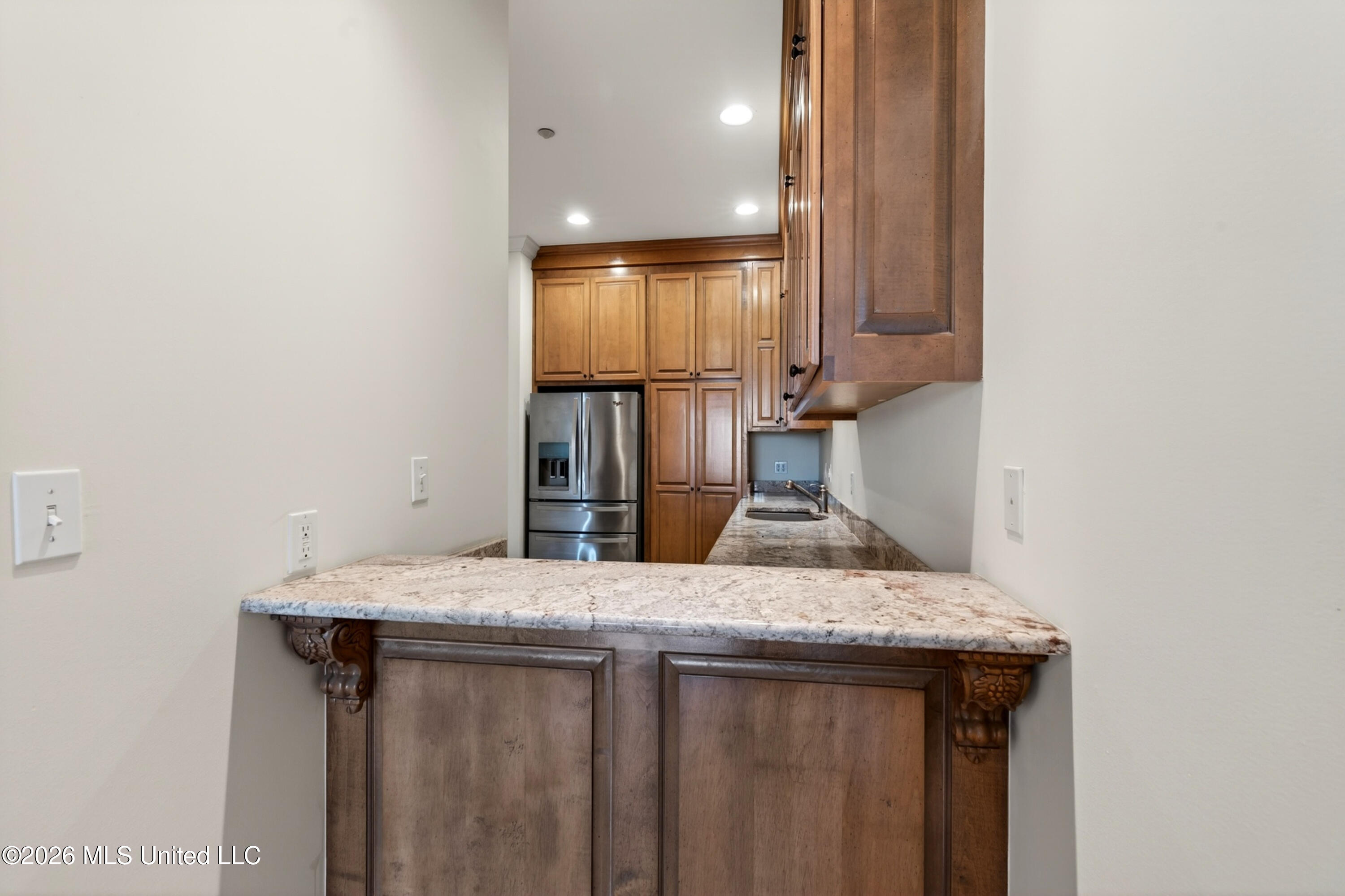 4640 W Beach Boulevard Property Photo 12