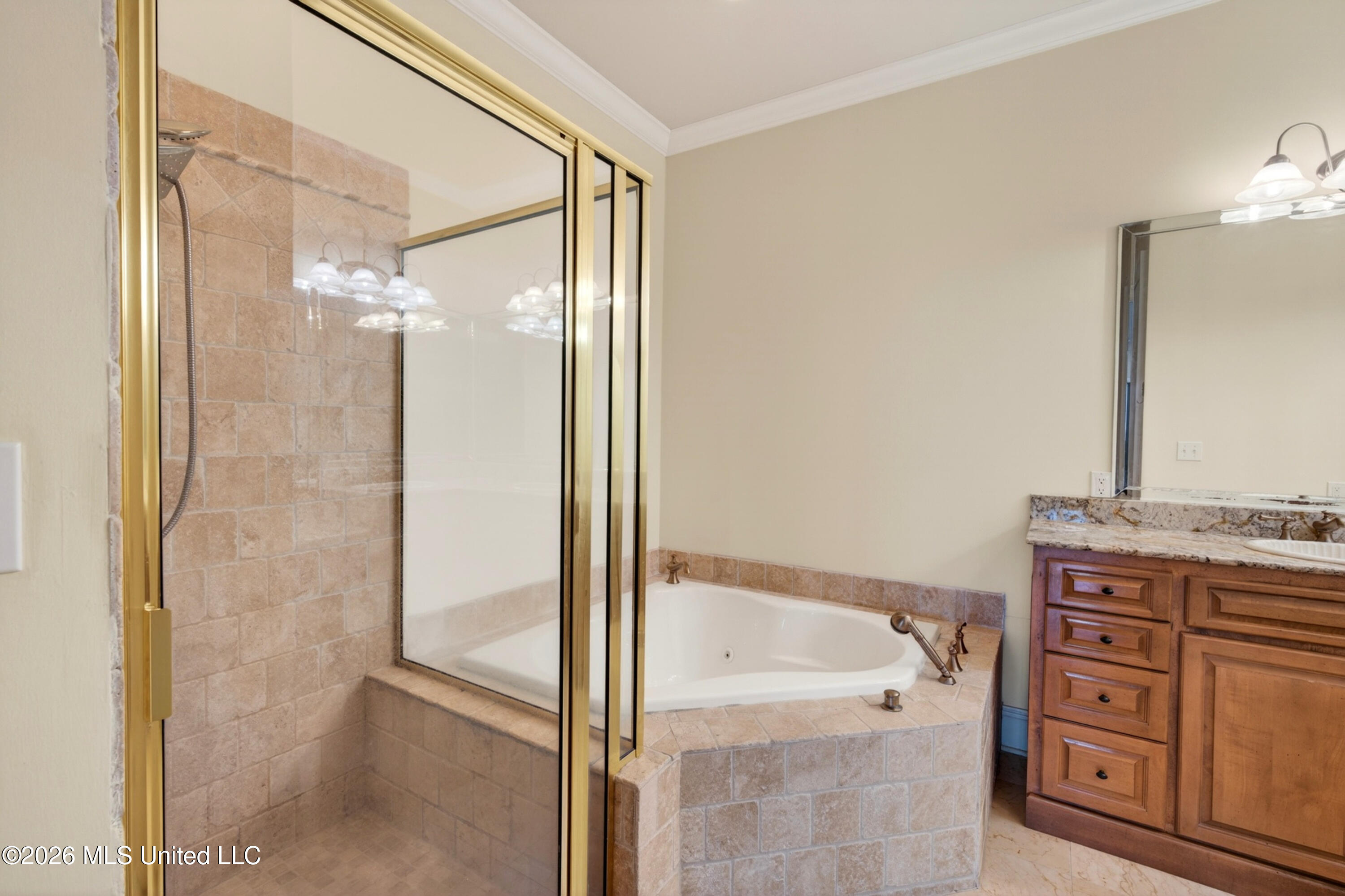 4640 W Beach Boulevard Property Photo 20