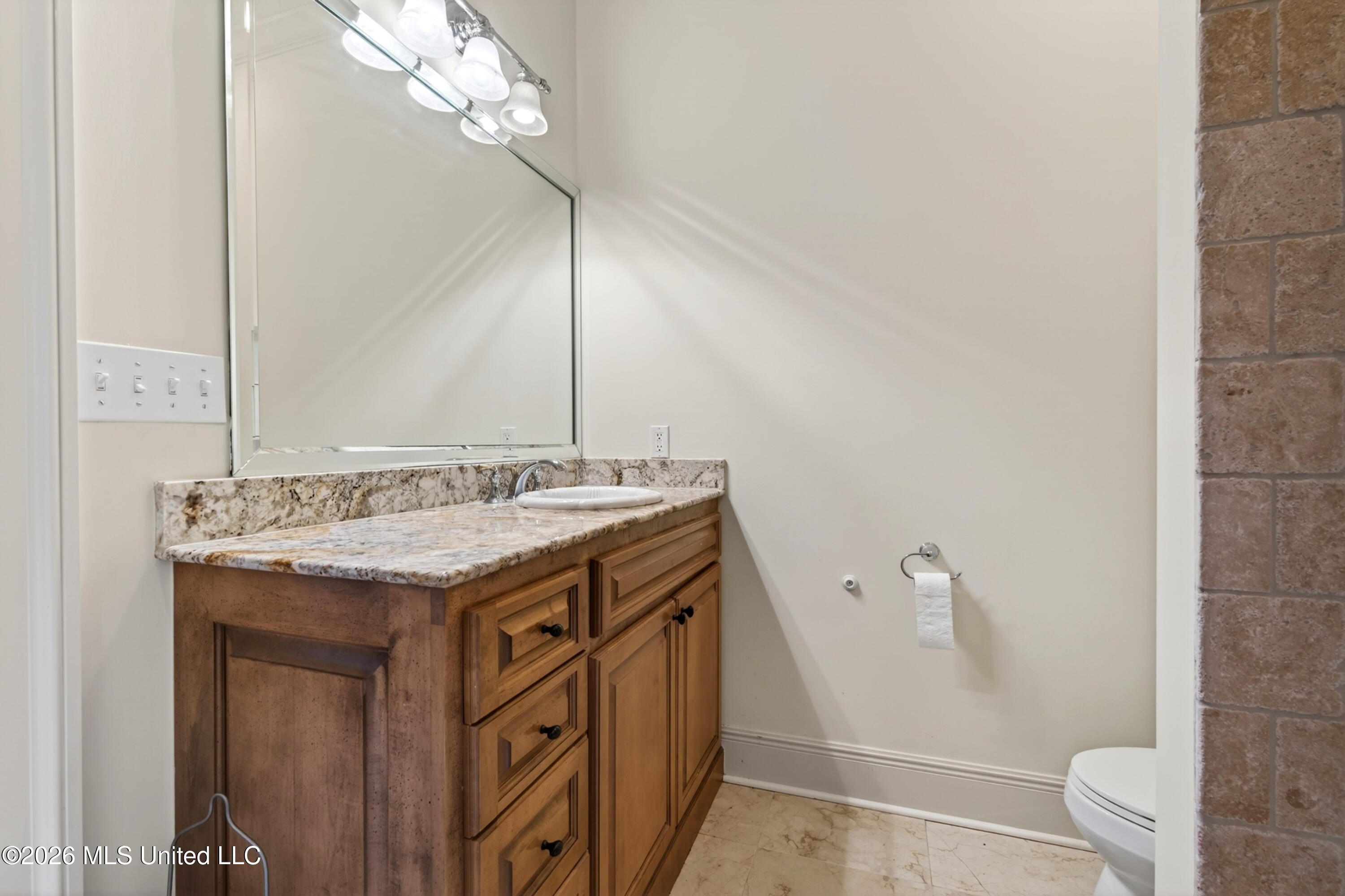 4640 W Beach Boulevard Property Photo 28