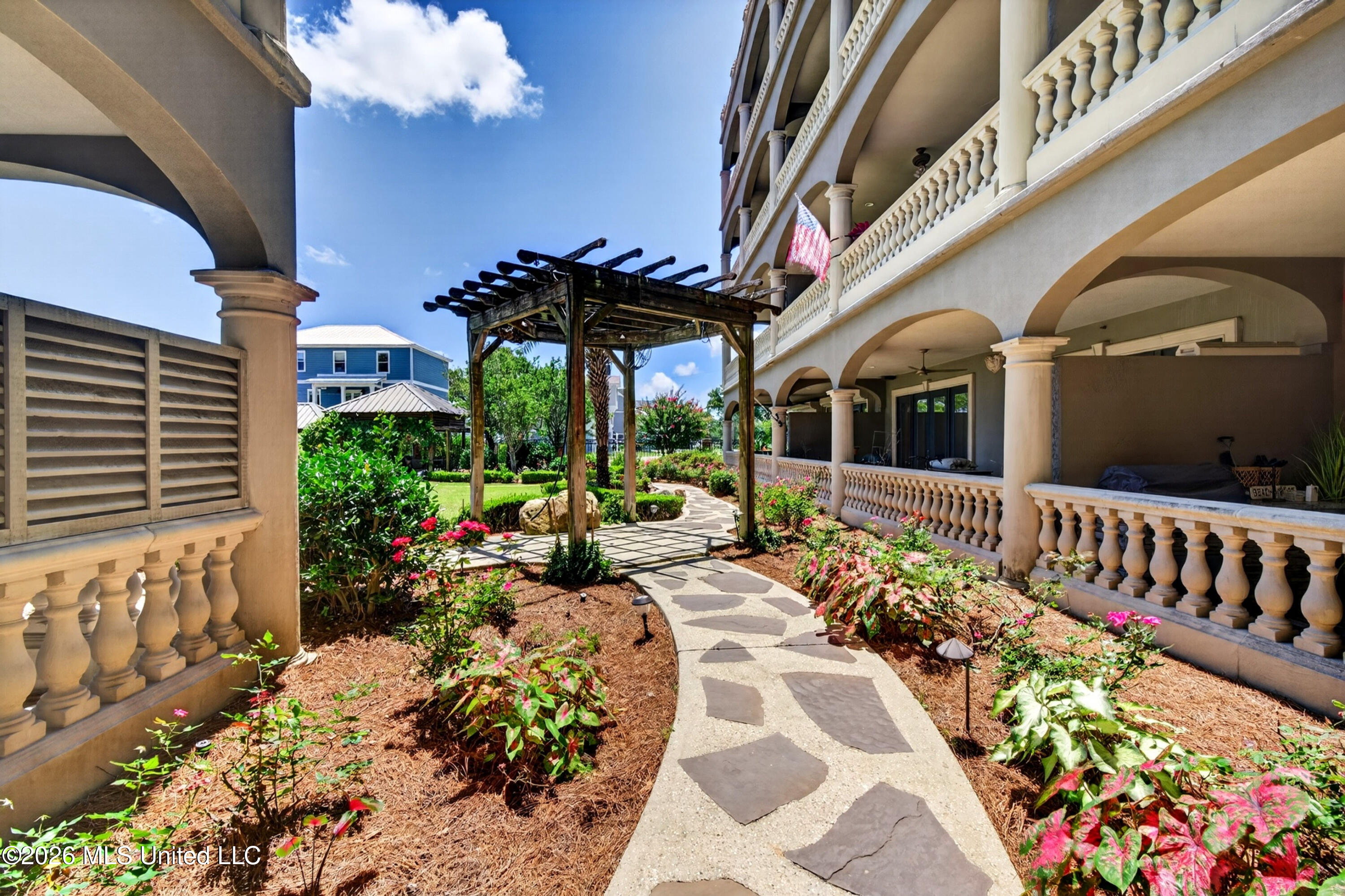 4640 W Beach Boulevard Property Photo 32