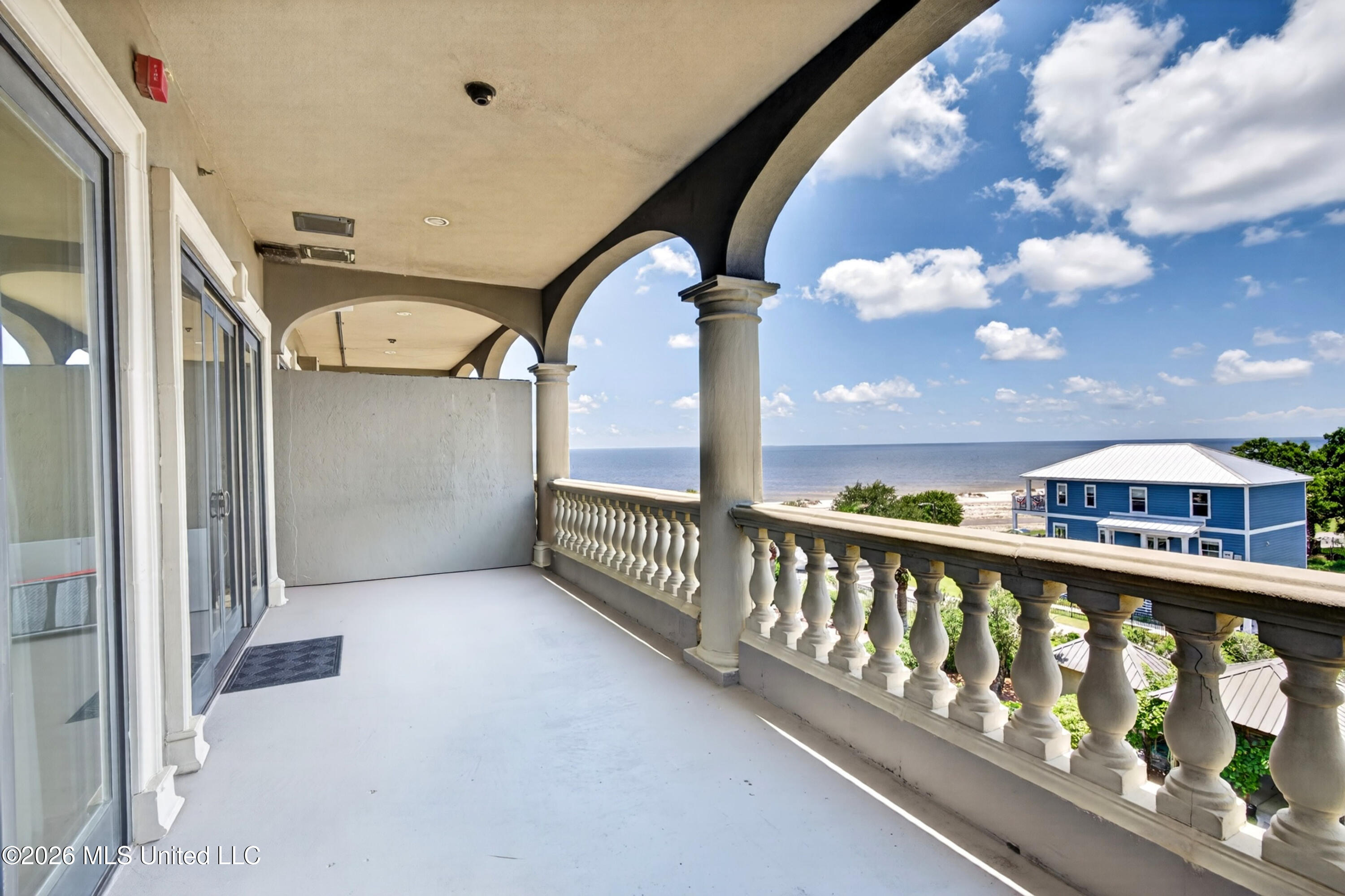 4640 W Beach Boulevard Property Photo 33